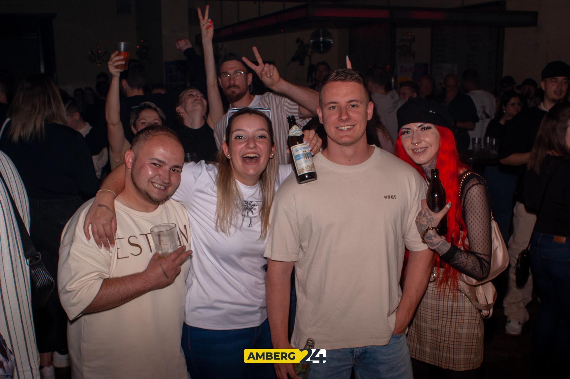 2000er im Casino: Die Fotos vom Sonntag (Bild: Dominik Mark)