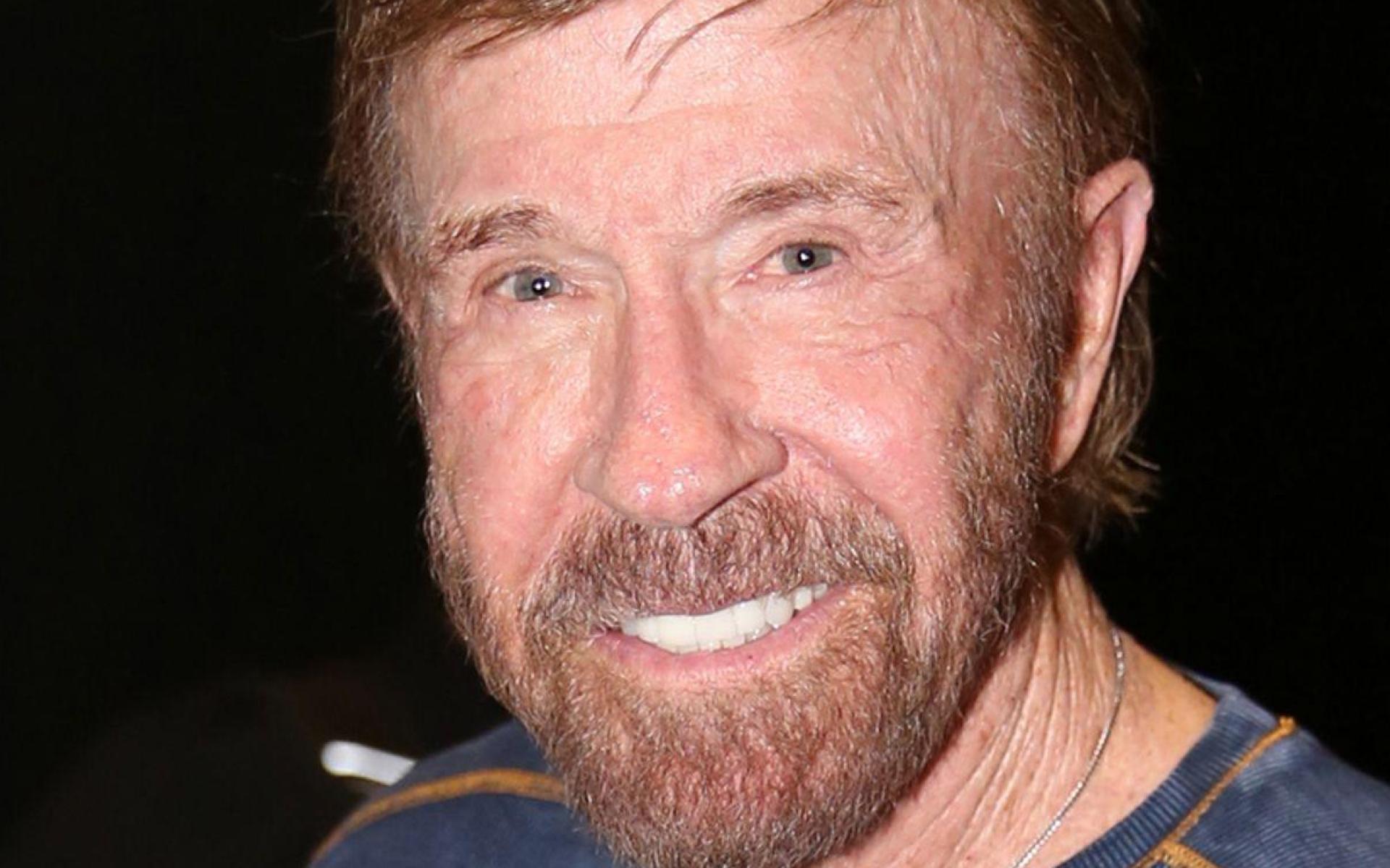 Chuck Norris ist auf Hawaii in ein Krankenhaus eingeliefert worden. (Archivbild: Christopher Khoury/Australian Press/dpa)