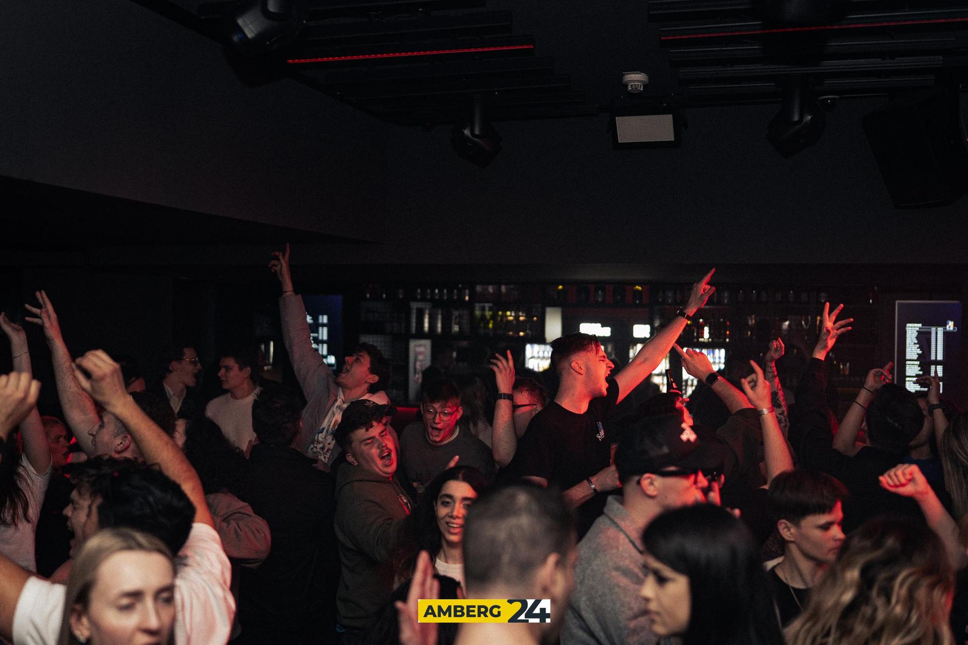 Wir haben für euch die besten Bilder vom Samstagabend im Cave. (Bild: David Müller)