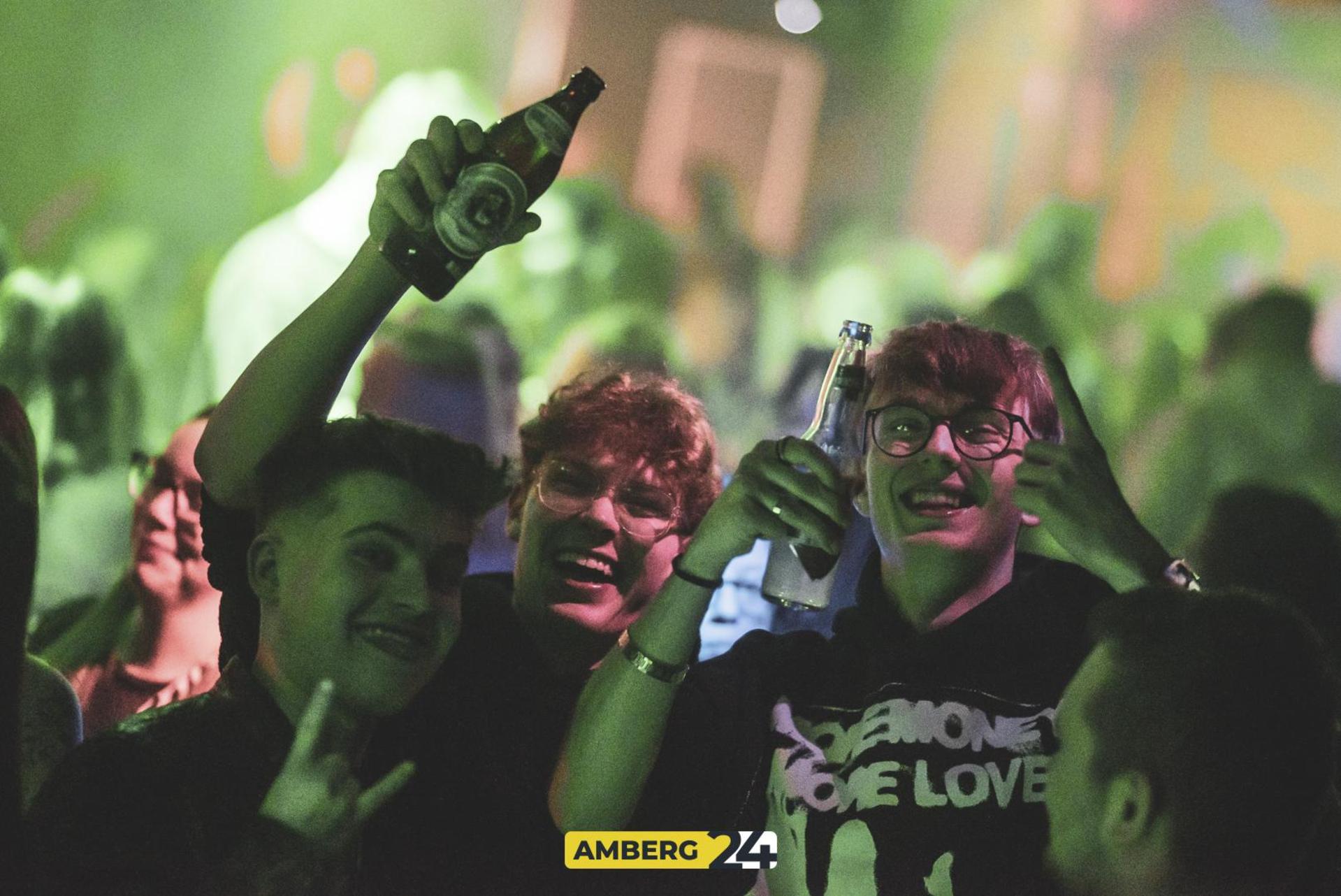 Party am 1. Weihnachtsfeiertag im Happy Rock.  (Bild: Martin Sponsel)