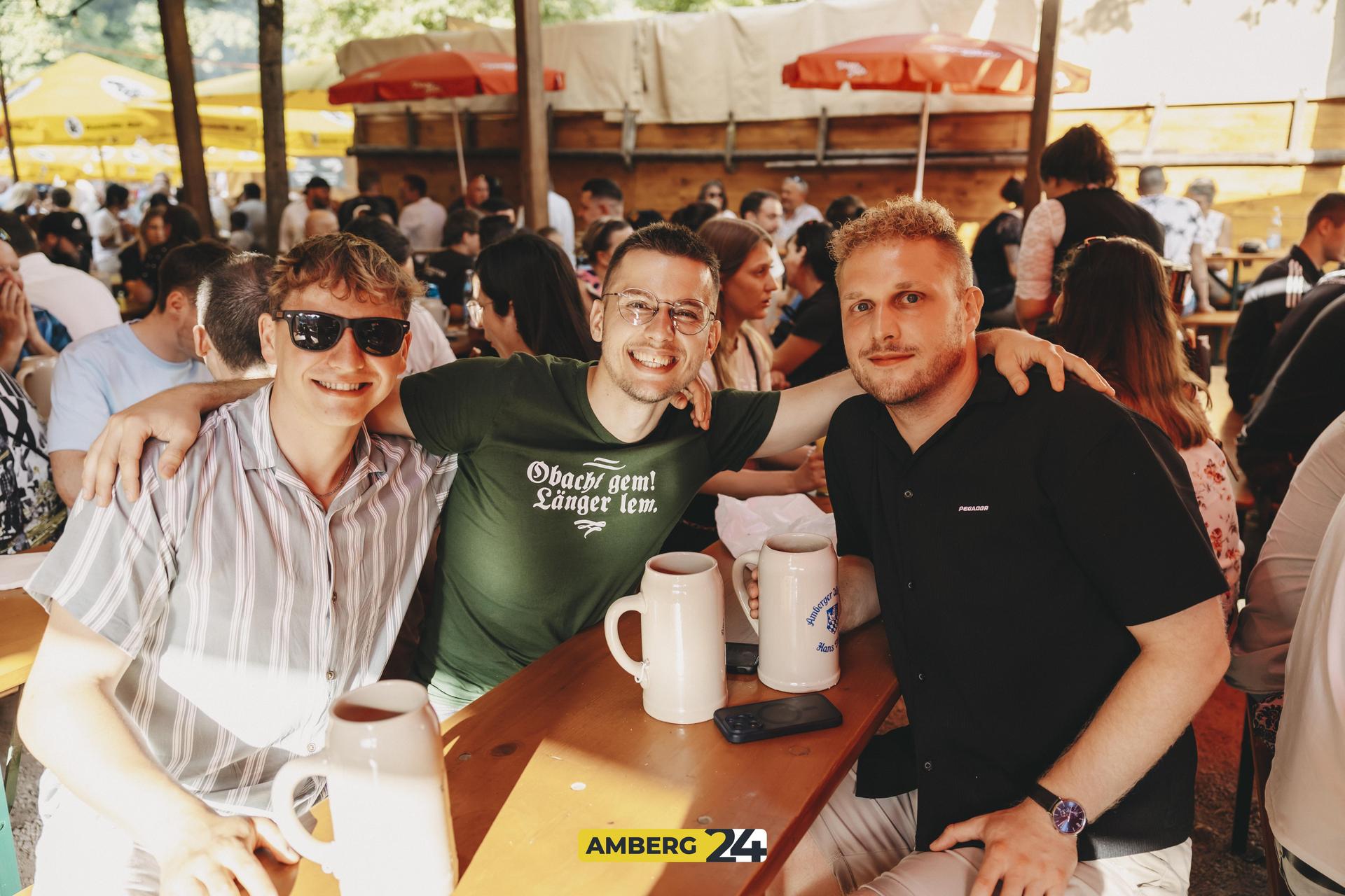 Fotografin Lolo war für euch auf dem Bergfest in Amberg unterwegs. (Bild: Lolografie/ Leonie Hartung)