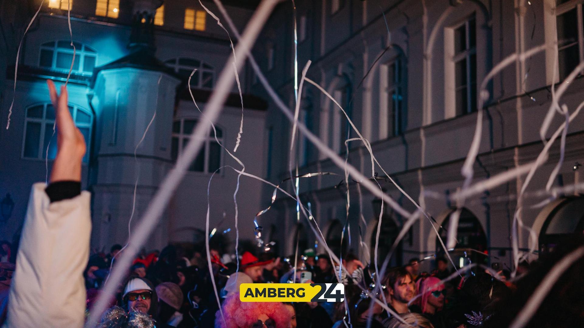 Wie die Hexennacht in den Drei Höfen gefeiert wurde, zeigen die Bilder von Fotograf Mario. (Bild: Mario Donhauser)