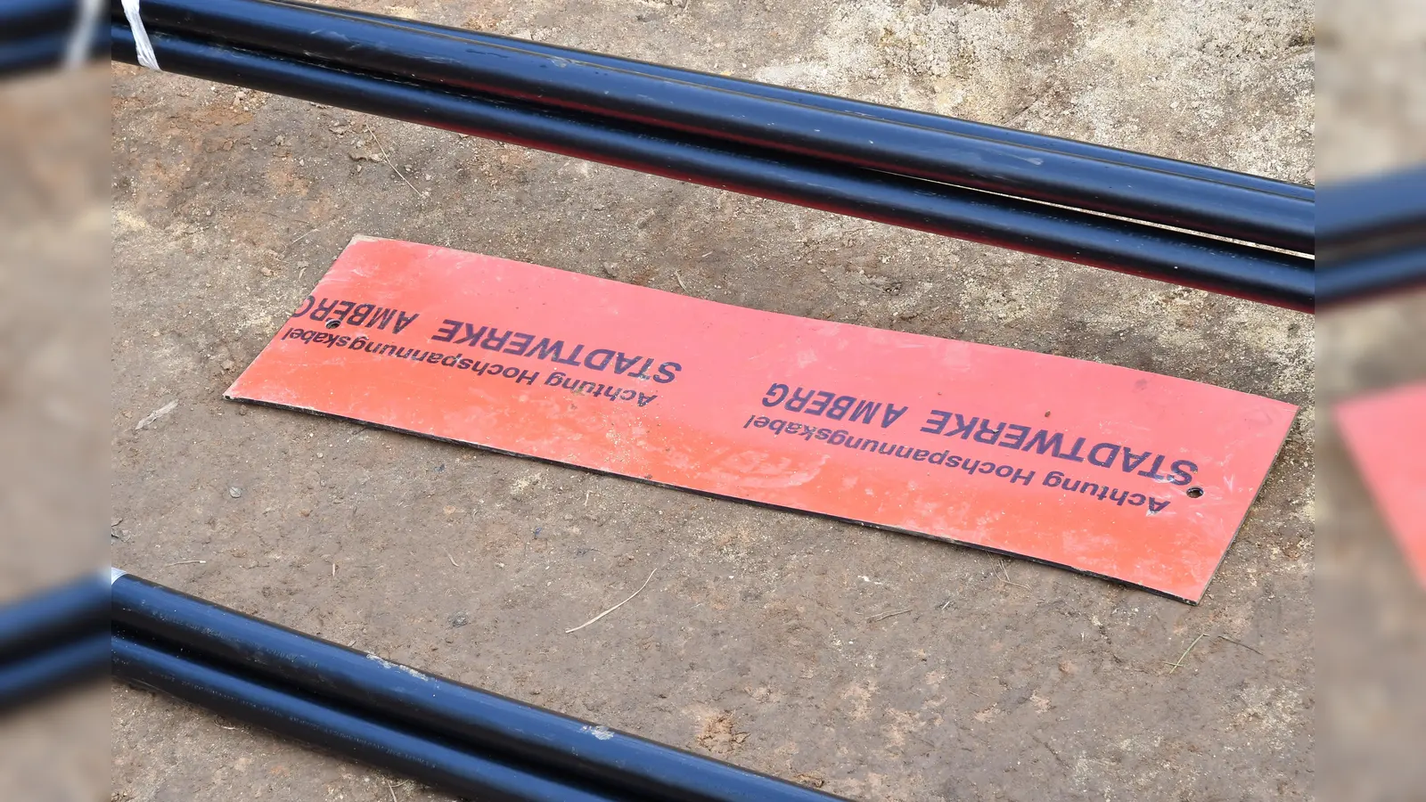 Die Stadtwerke Amberg bauen im Westen der Stadt das Stromnetz aus. (Symbolbild: Petra Hartl)