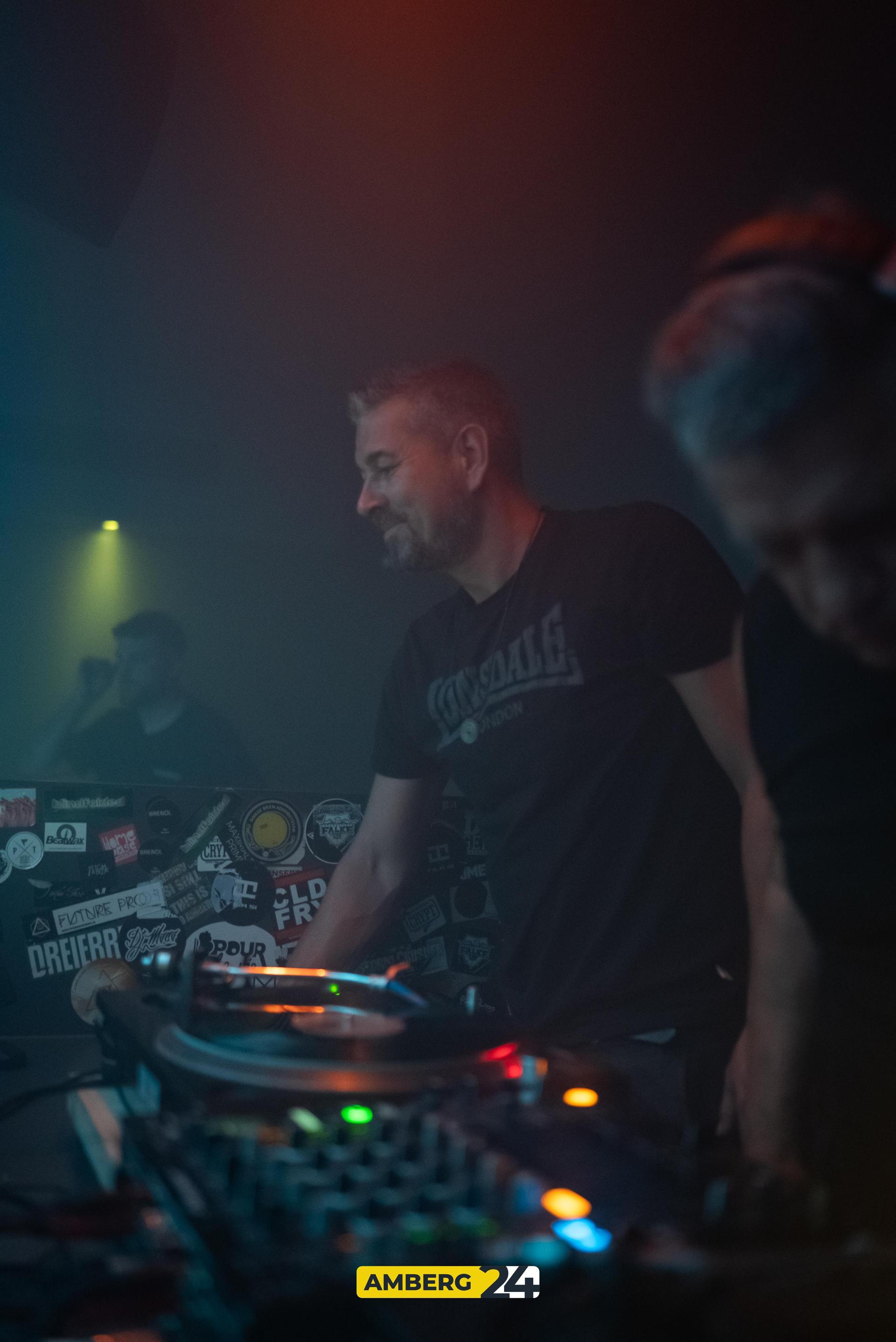 Dark Techno und Electro gab&#39;s am Samstag im Trio Amberg! (Bild: Mario Donhauser)