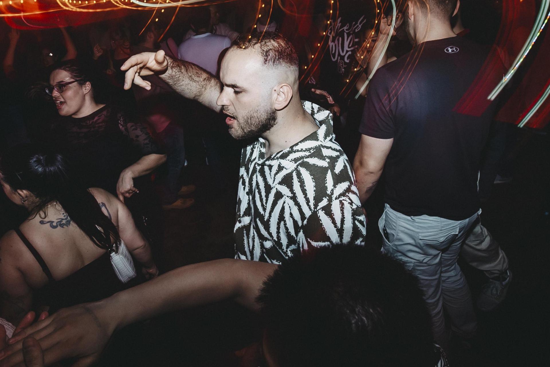 Das Casino am Samstag.  (Bild: Lolografie)