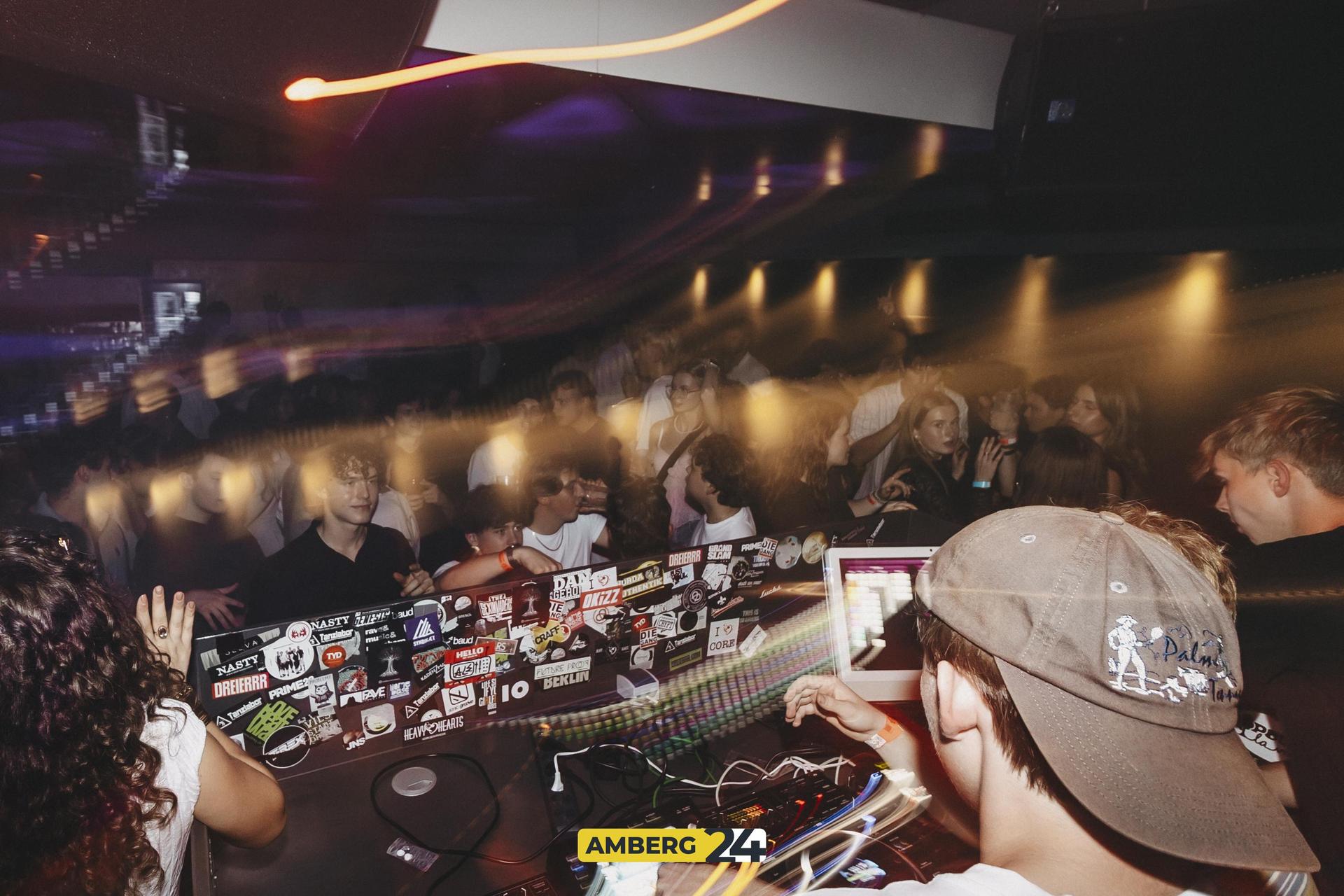 Amberg tanzt im Trio 2025! (Bild: Lolografie)