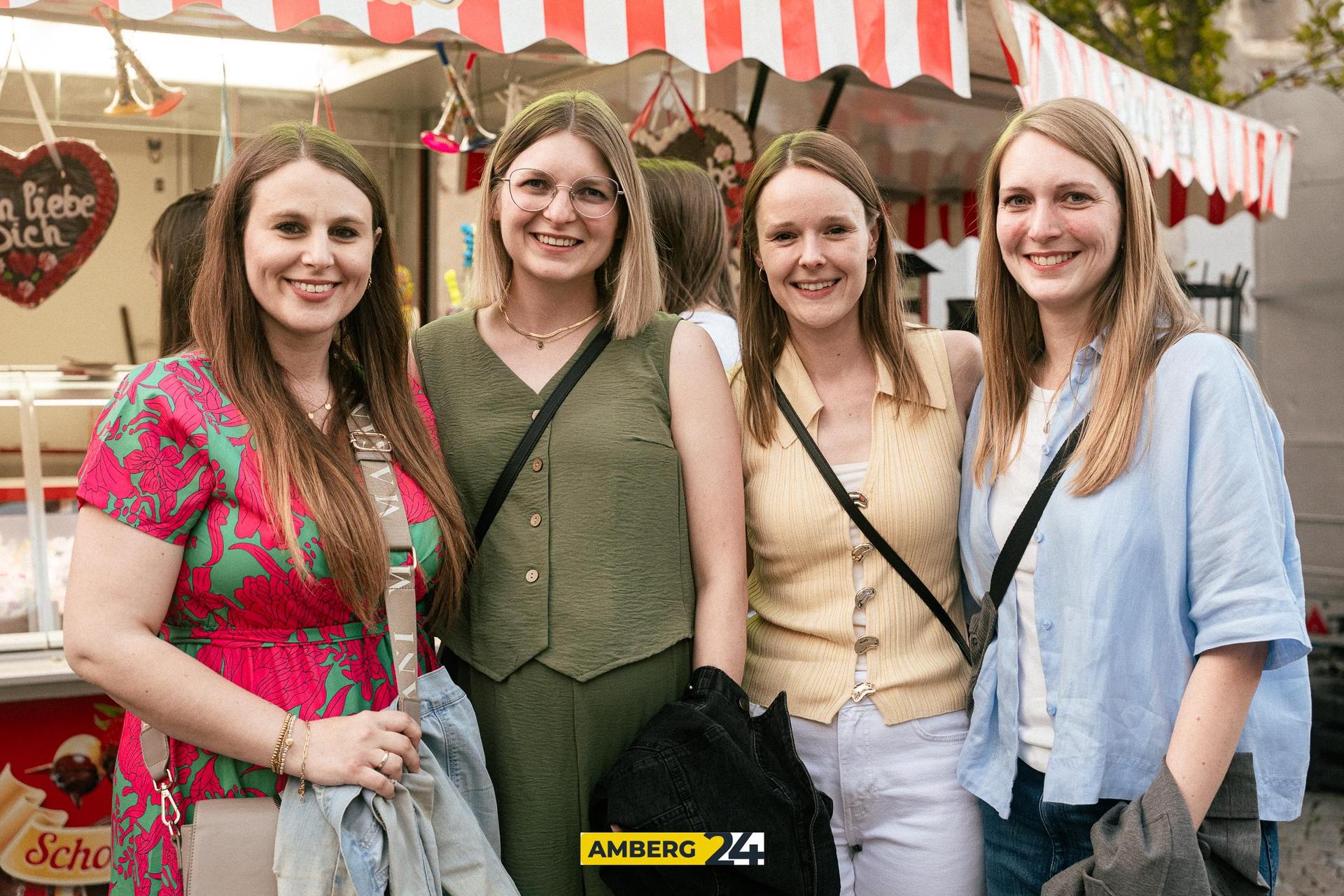 Partystimmung pur gab's auch auf dem Malteserplatz! (Bild: David Mueller)