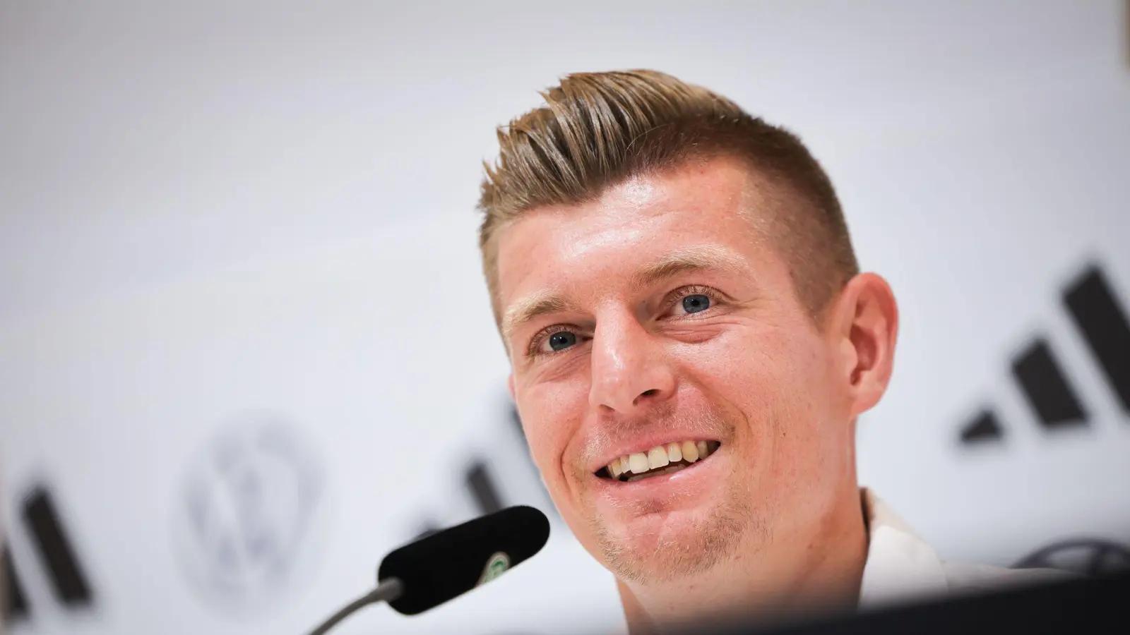Ex-Fußballprofi Toni Kroos gibt ein Comeback in der von ihm gegründeten Icon League.  (Bild: Christian Charisius/dpa)