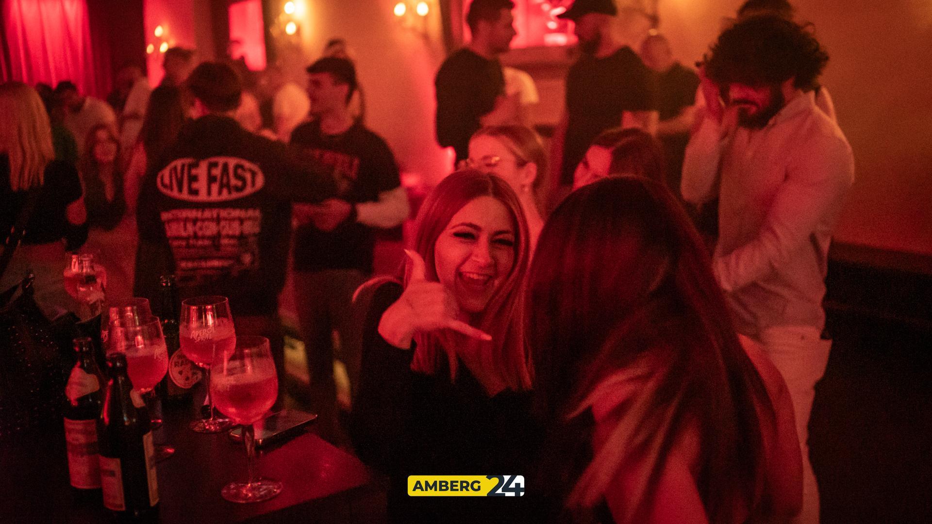 Die besten Vibes gab es am Wochenende im Casino. Mario hat bei Hot Sugar im Casino fotografiert. (Bild: Mario Donhauser)