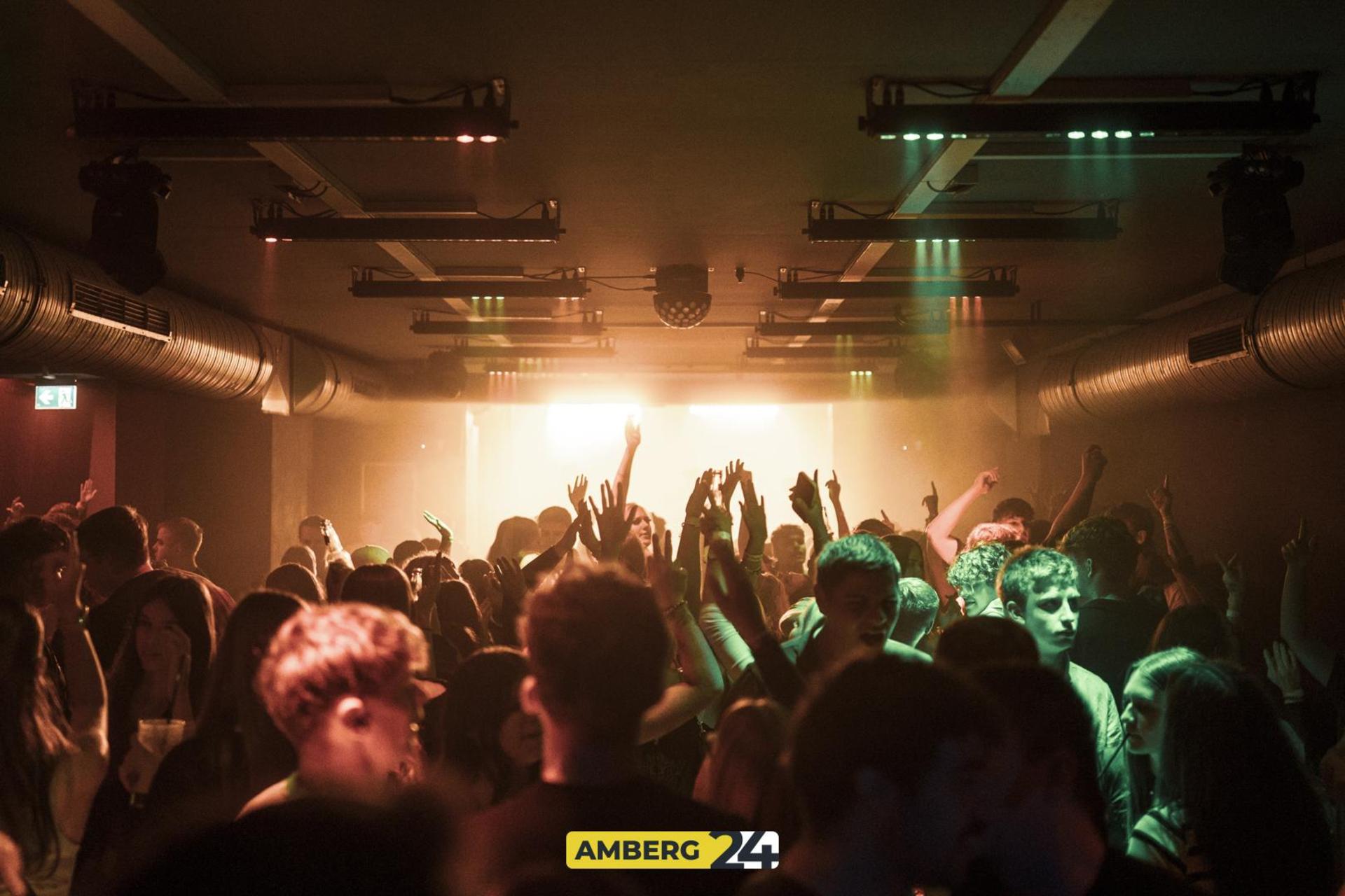 Am Wochenende habt ihr im Happy Rock gefeiert - sogar ab 16. (Bild: Martin Sponsel)