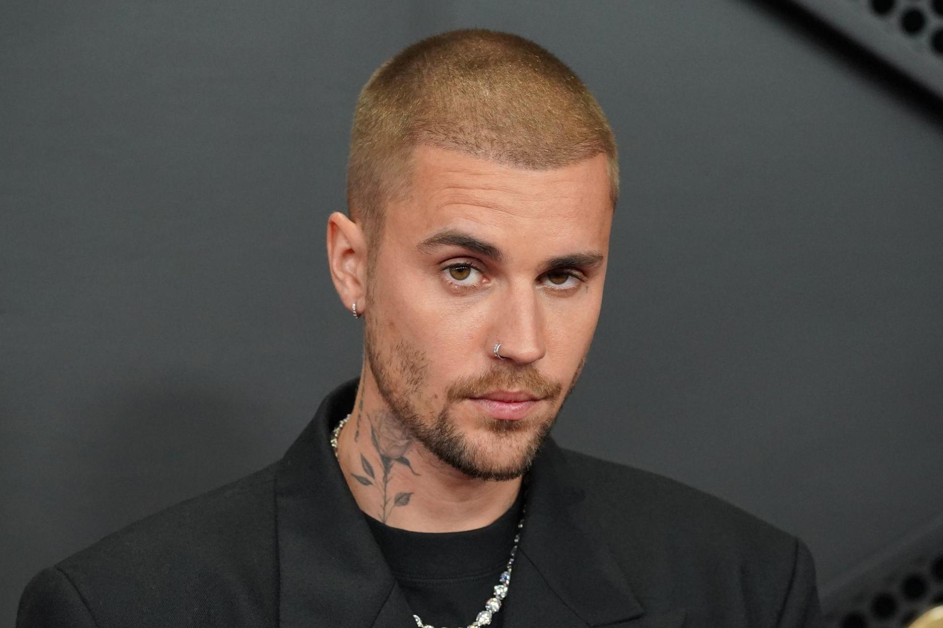 Justin Bieber hat bei seinem Auftritt alte Hits wieder aufleben lassen. (Archivbild) (Bild: Jordan Strauss/Invision/dpa)