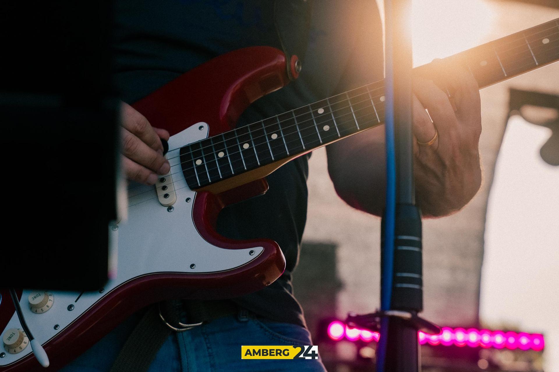 Auf dem Foodtruck-Festival in Amberg war am Freitag einiges los! (Bild: David Mueller)