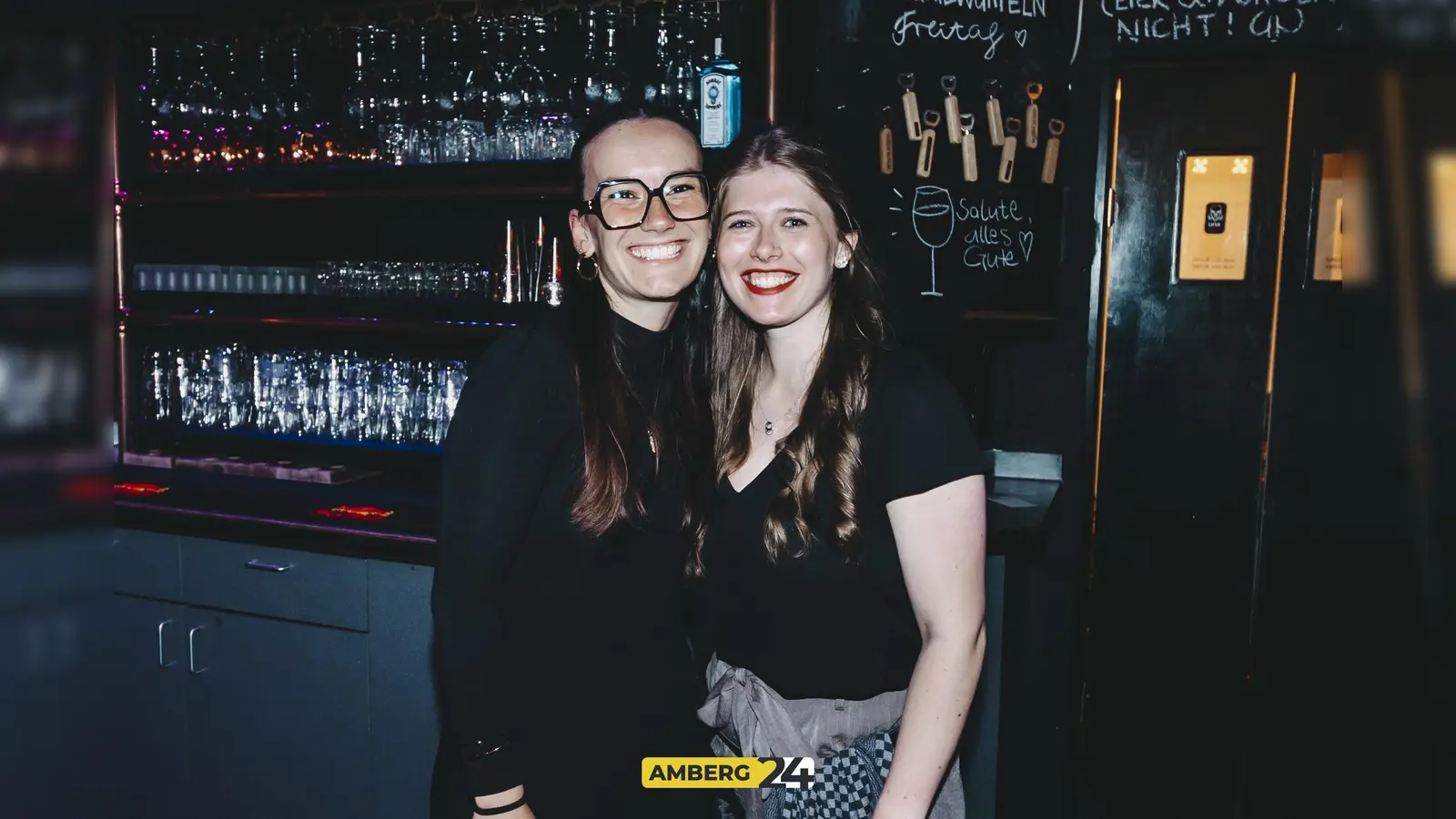 Das Team hat mit euch und der Band Inchoate den siebten Geburtstag der Bar gefeiert.  (Bild: Lolografie)