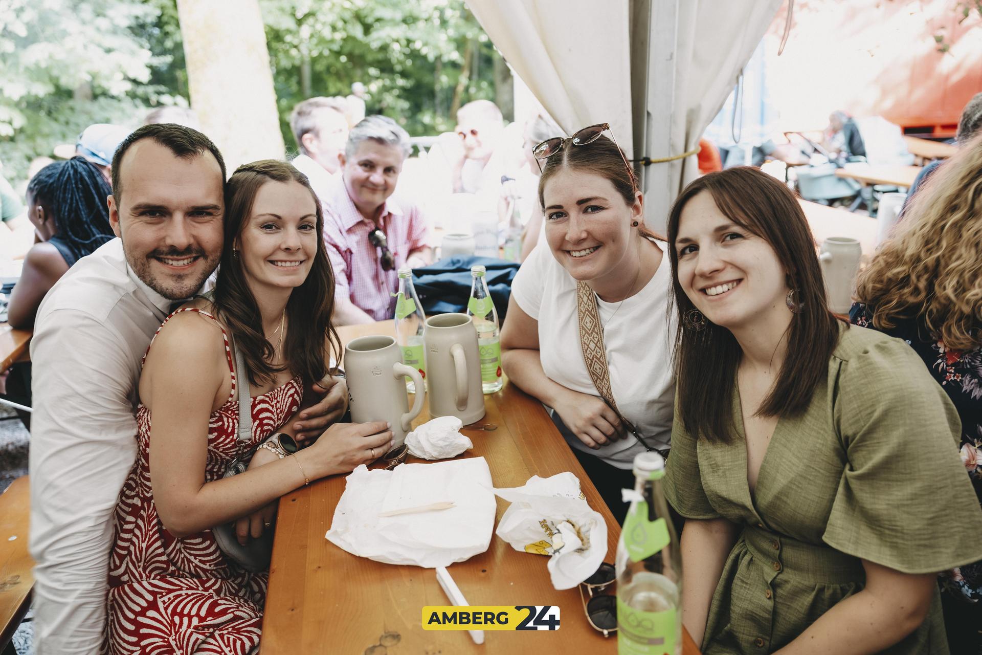Fotografin Lolo war für euch auf dem Bergfest in Amberg unterwegs. (Bild: Lolografie/ Leonie Hartung)