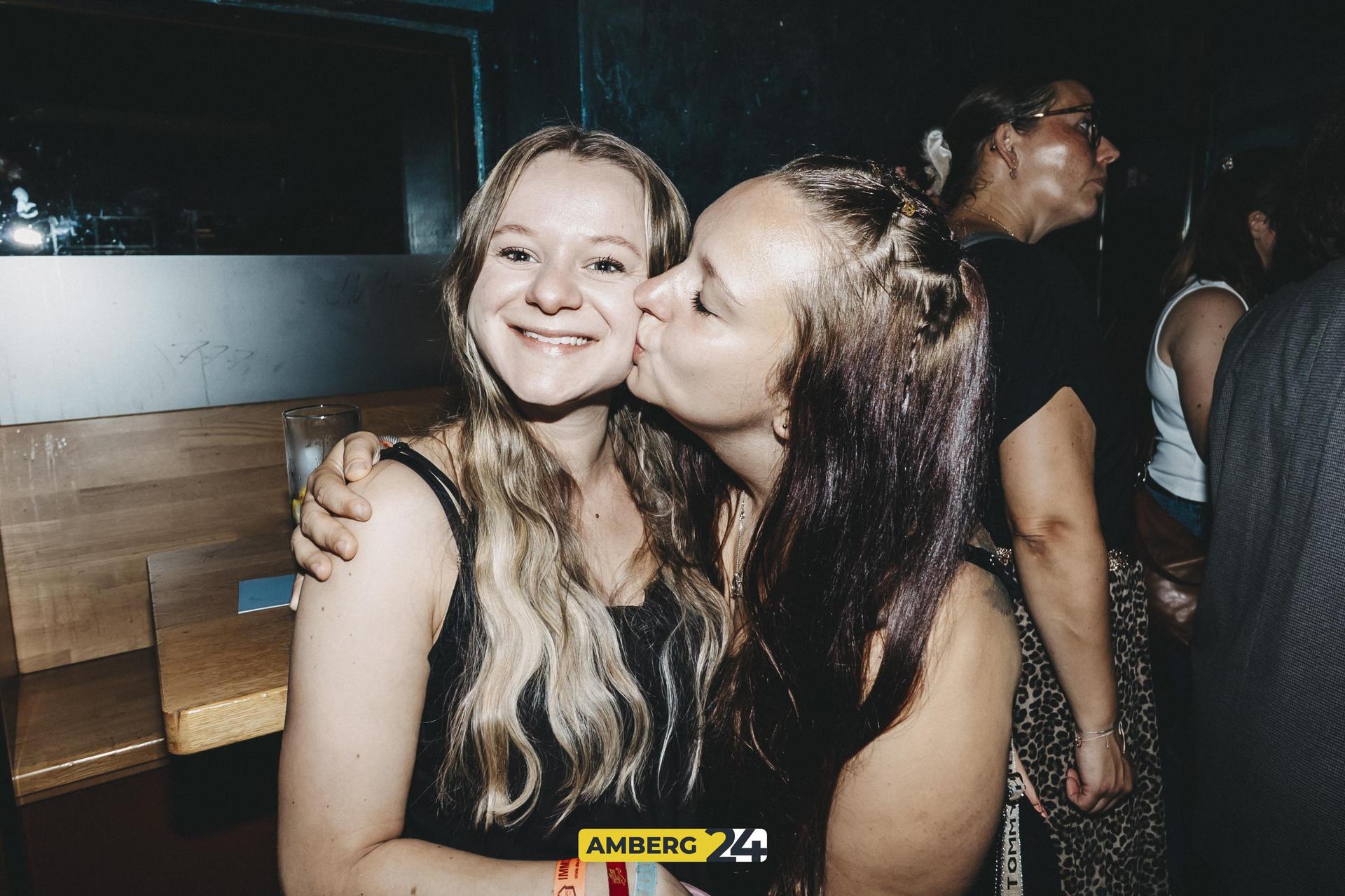 Amberg tanzt im Blauen Haus 2025! (Bild: Lolografie)