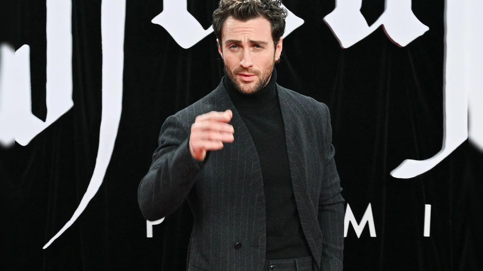 Gefragter Star: Aaron Taylor-Johnson ist im Dezember in „Kraven The Hunter” und „Nosferatur” im Kino zu sehen. (Archivfoto) (Bild: Jens Kalaene/dpa)