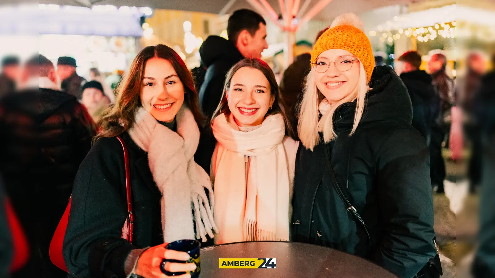 Bilder vom Amberger Weihnachtsmarkt. (Bild: Laura Kopold )