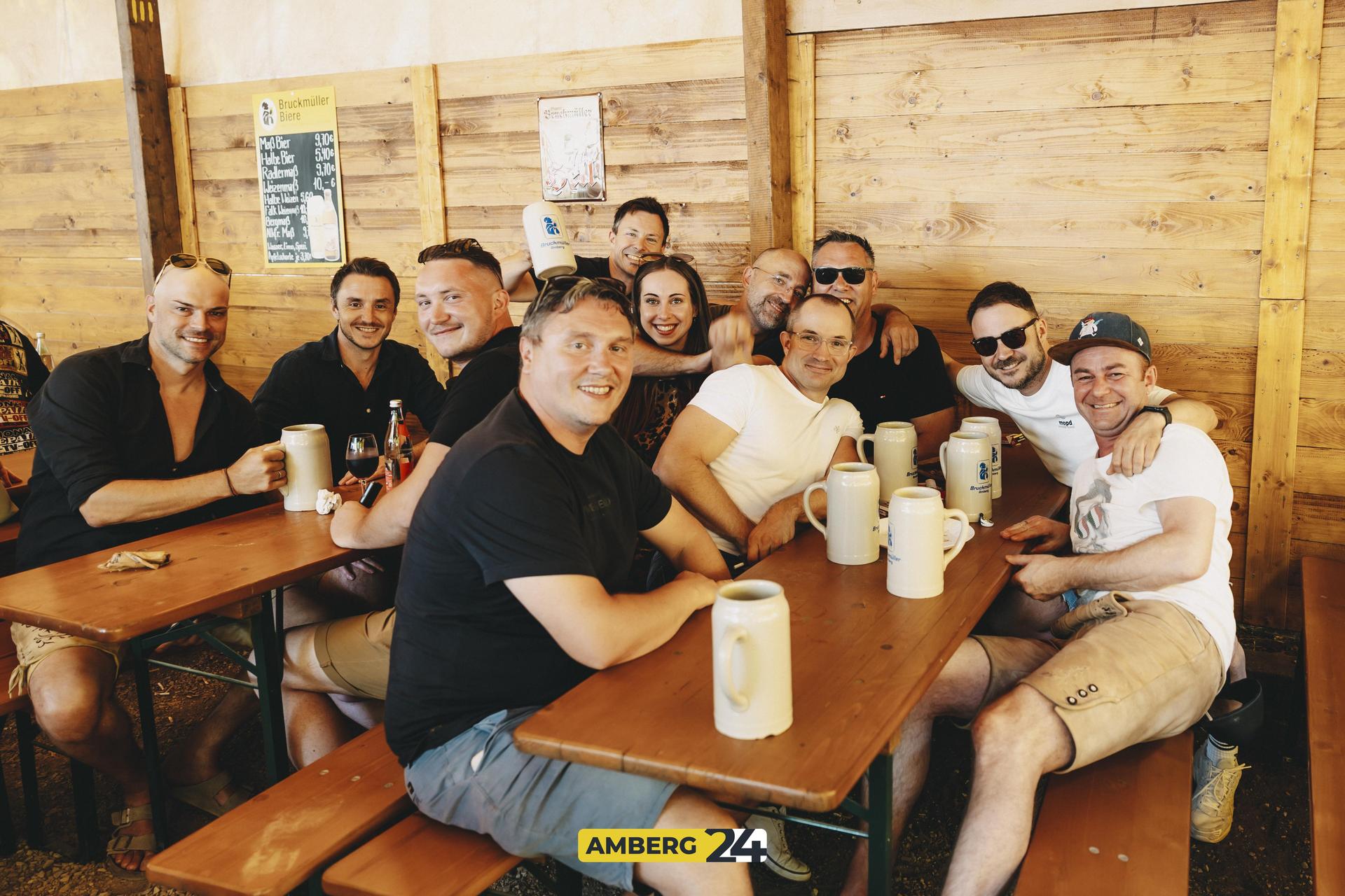 Fotografin Lolo war für euch auf dem Bergfest in Amberg unterwegs. (Bild: Lolografie/ Leonie Hartung)