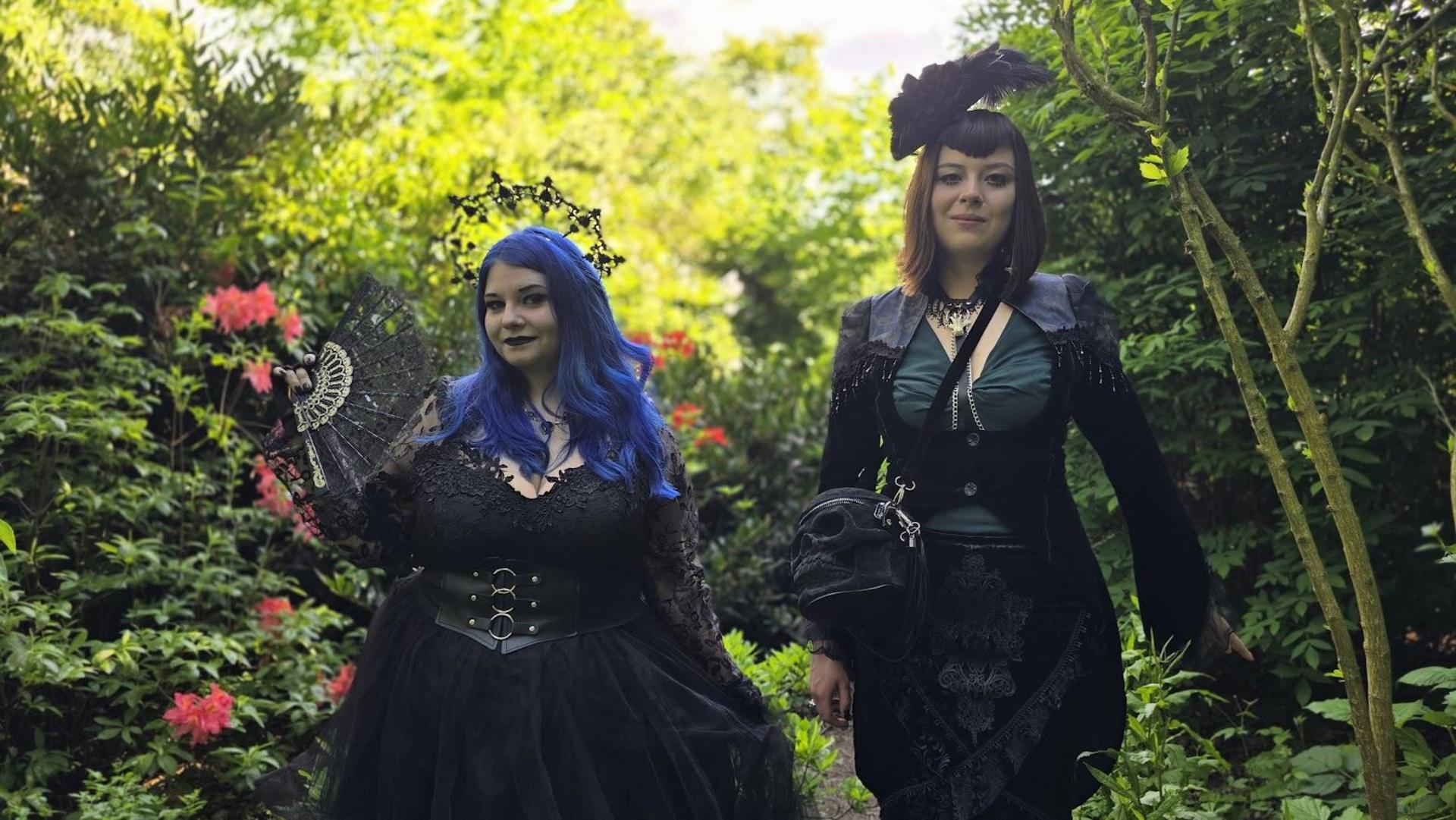 Das viktorianische Picknick beim Wave-Gotik-Treffen in Leipzig begeisterte die Besucher. (Bild: Richard Kirschner)