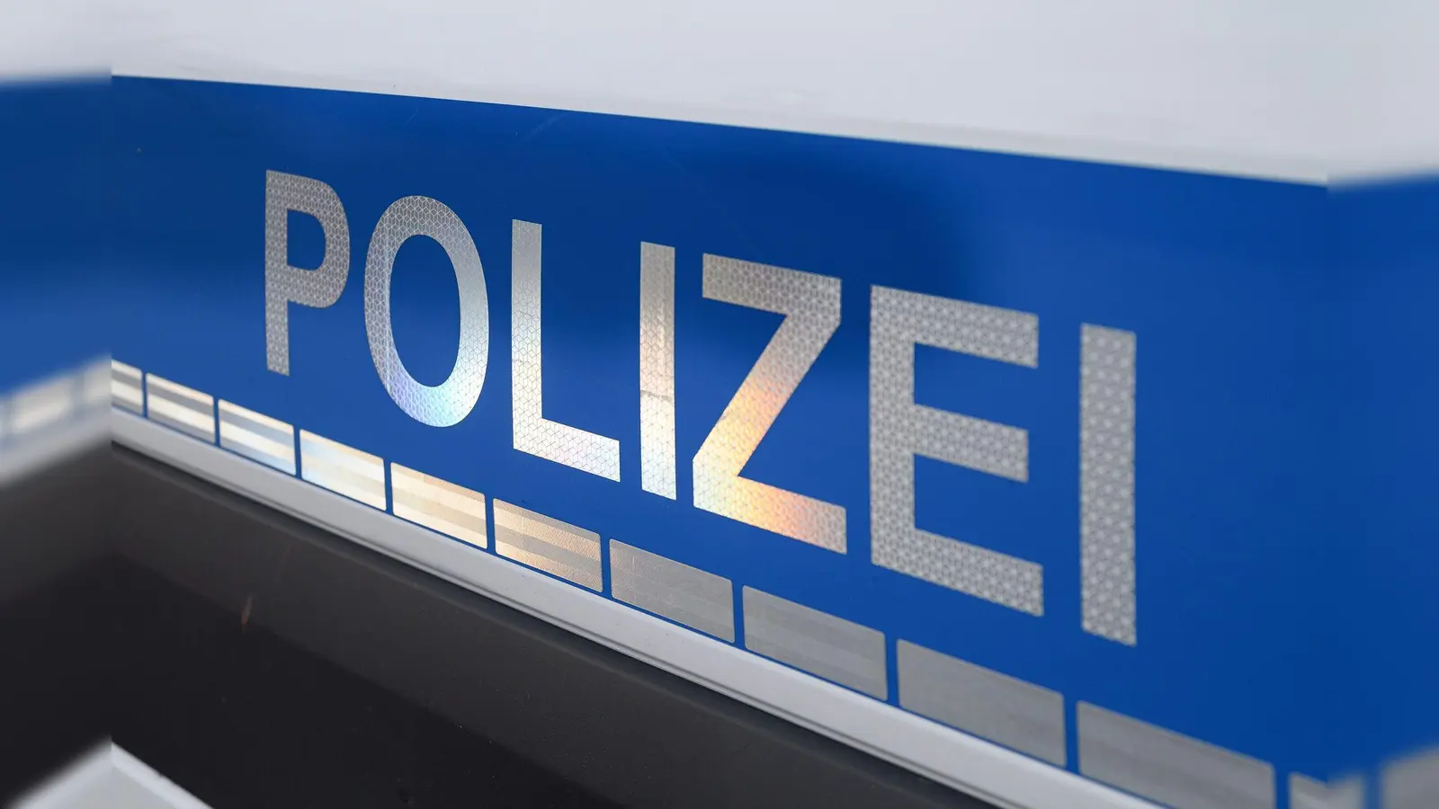 Bei einem Verkehrsunfall in Sulzbach-Rosenberg gibt es mehrere Verletzte. (Symbolbild: Daniel Vogl/dpa)