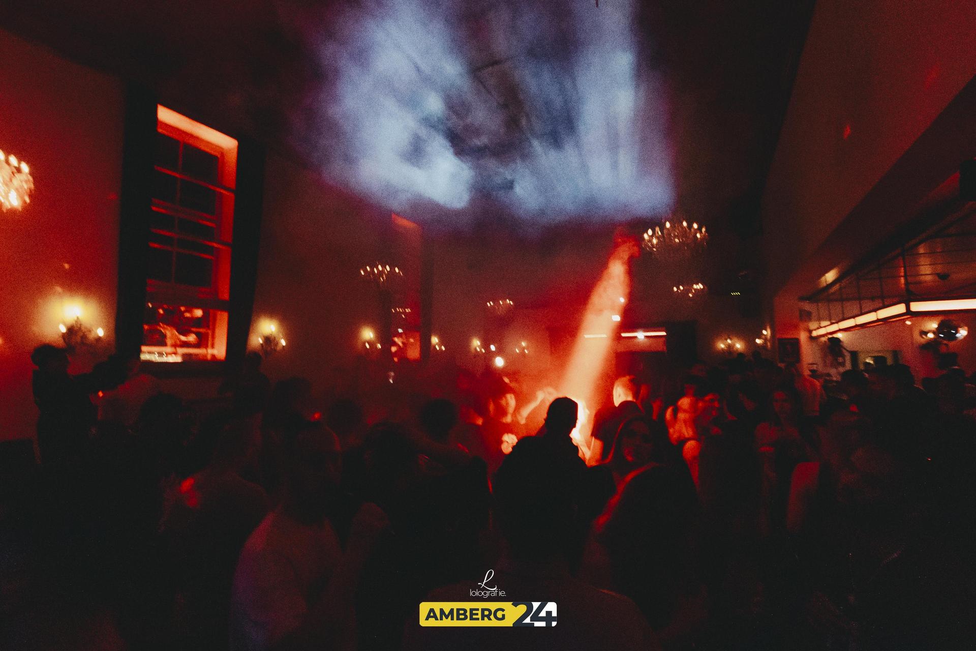 Das Casino am Samstag.  (Bild: Lolografie)