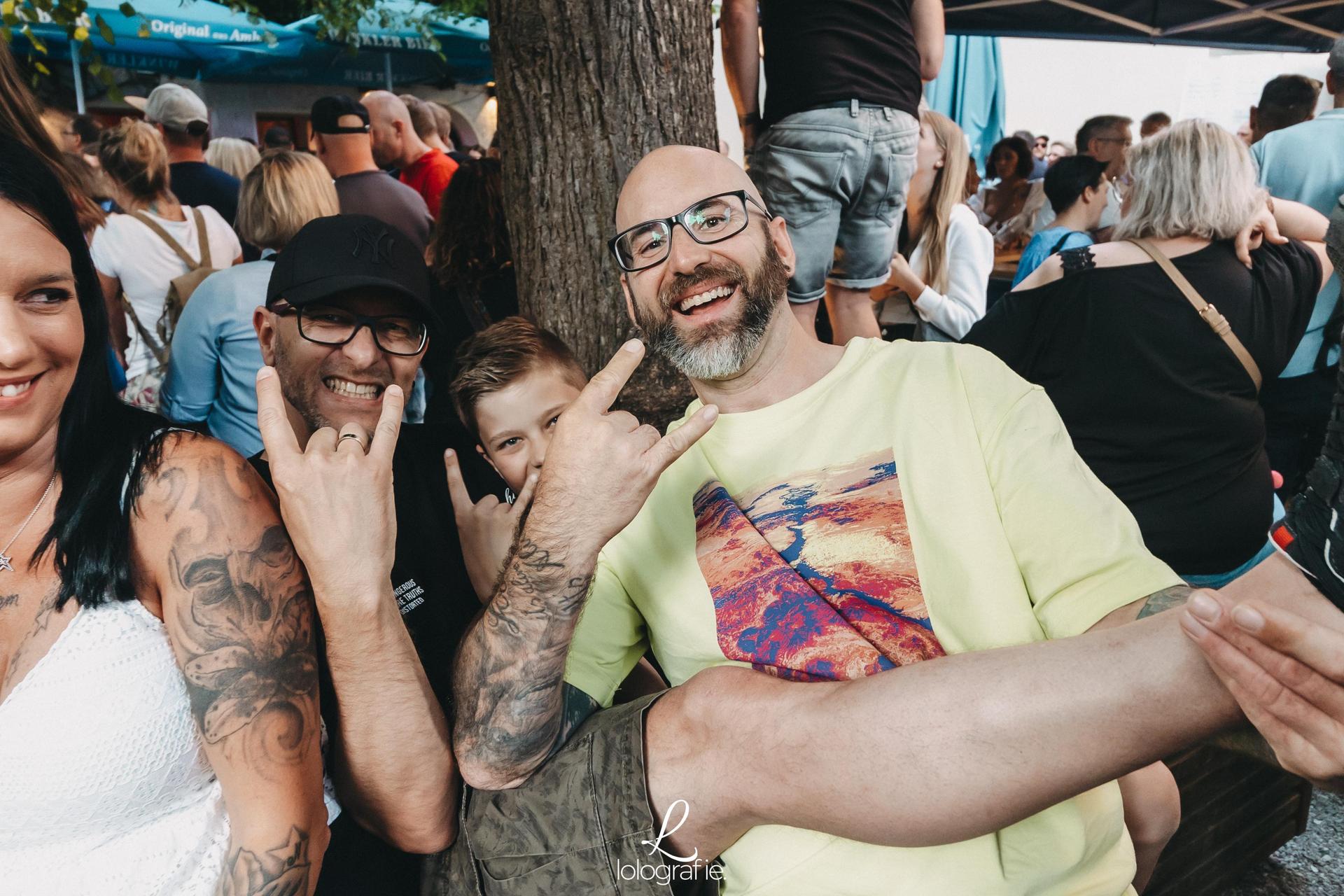 Johnny Gold auf dem Amberger Altstadtfest im Winkler Biergarten. (Bild: Lolografie)