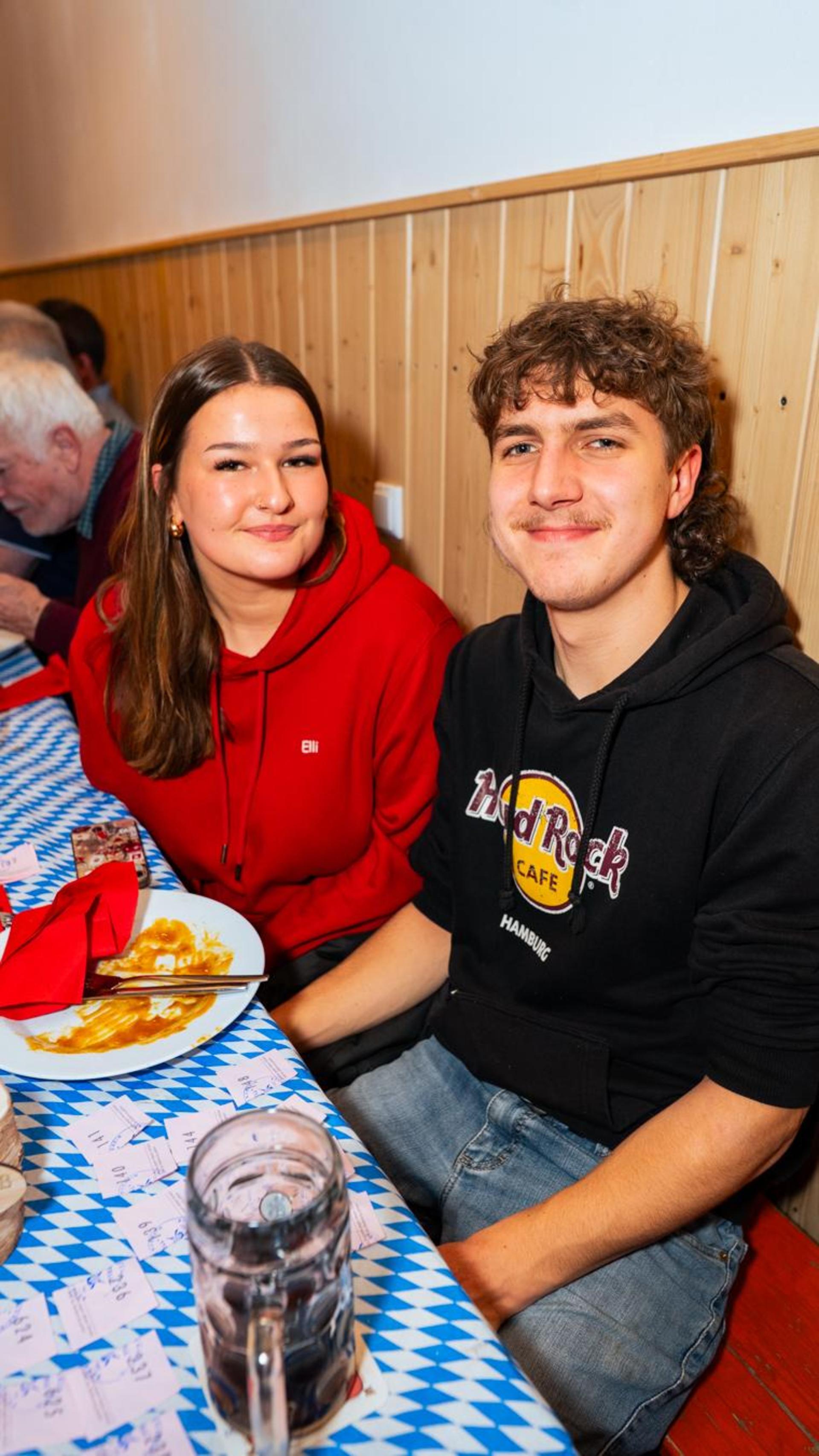 Endspurt bei der Thansüßer Kirwa am Montag.  (Bild: Hannes Stock)