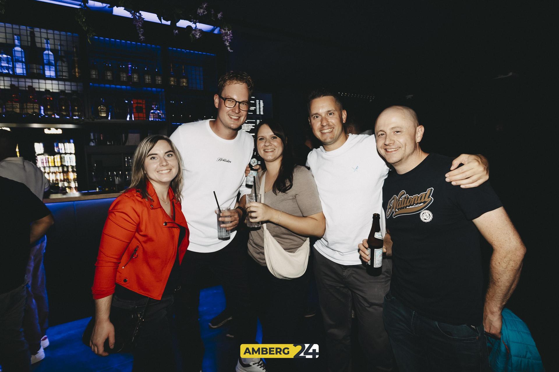 Amberg tanzt im Cave 2025! (Bild: Lolografie)