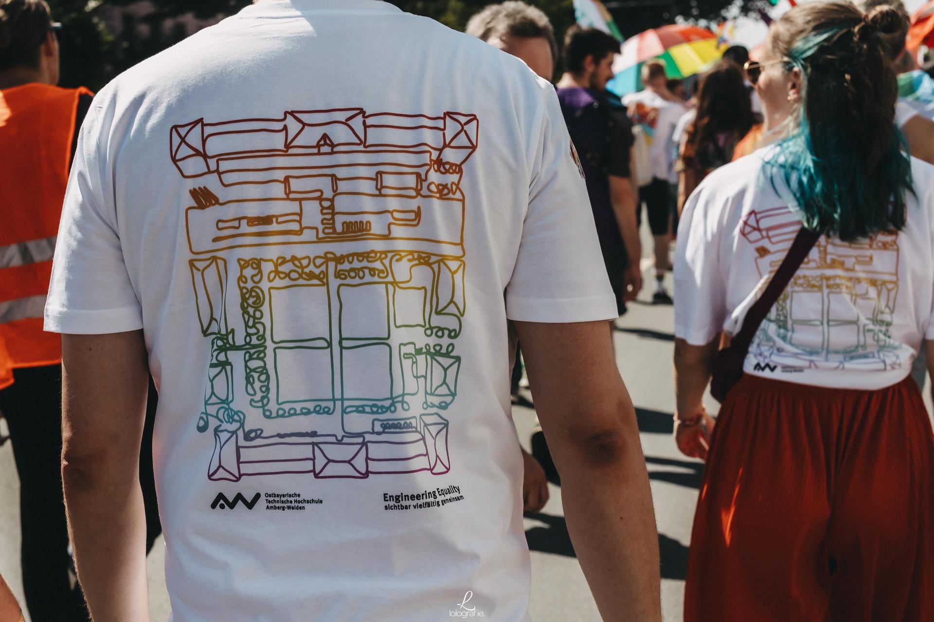 Die Bilder von der CSD-Parade 2023 in Amberg. (Bild: Leonie Hartung)