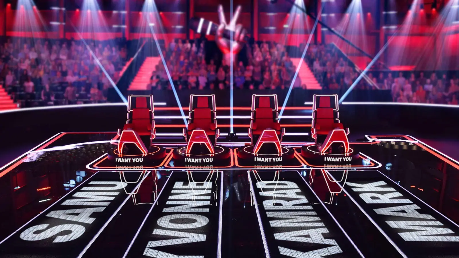 Mit der 14. Staffel von „The Voice of Germany“ wird die Coaching-Riege komplett ausgetauscht. (Bild: Richard Hübner/André Kowalski/Seven.One/dpa)