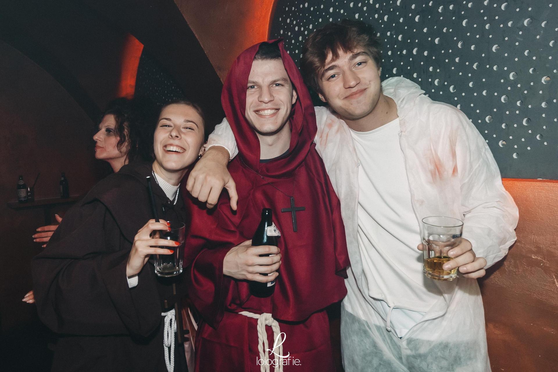 Schaurige Partynacht im UNS. (Bild: Leonie Hartung)