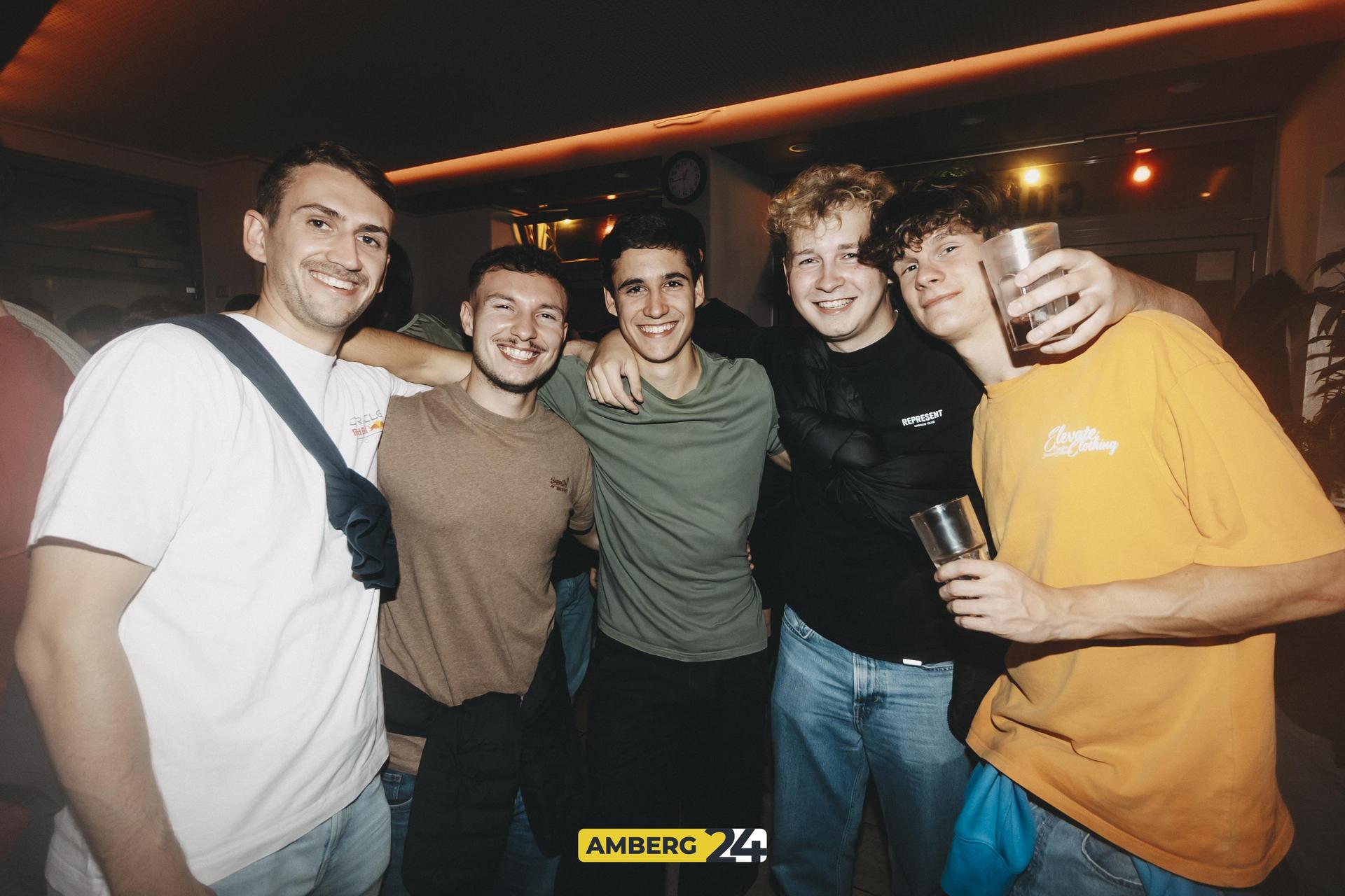Unsere Fotografin war im Colomba und hat die besten Bilder des Abends für euch. (Bild: Lolografie)