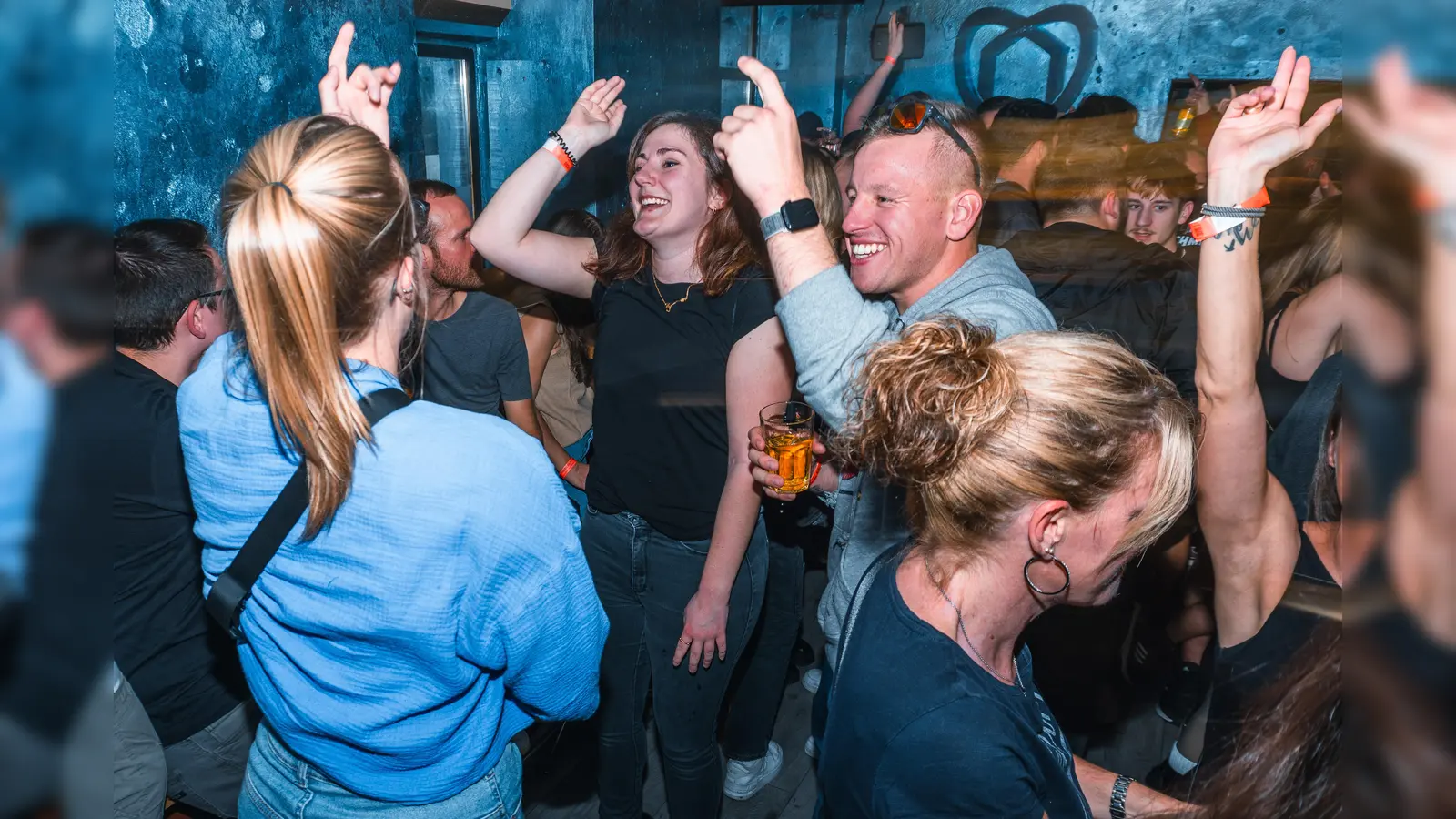 Amberg tanzt im Blauen Haus. Das sind die schönsten Bilder. (Bild: Denise Helmschrott)