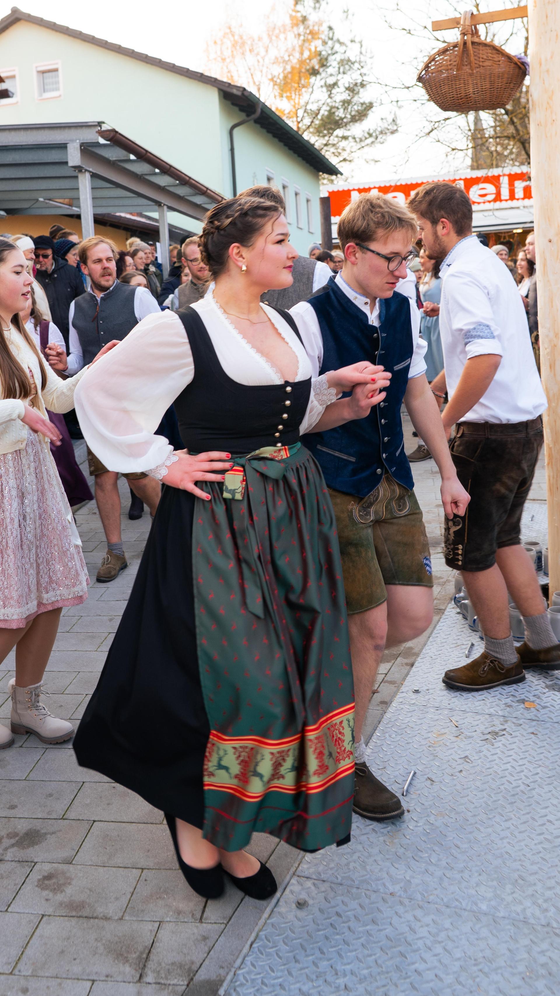 Thansüßer Kirwa am Sonntag.  (Bild: Hannes Stock)