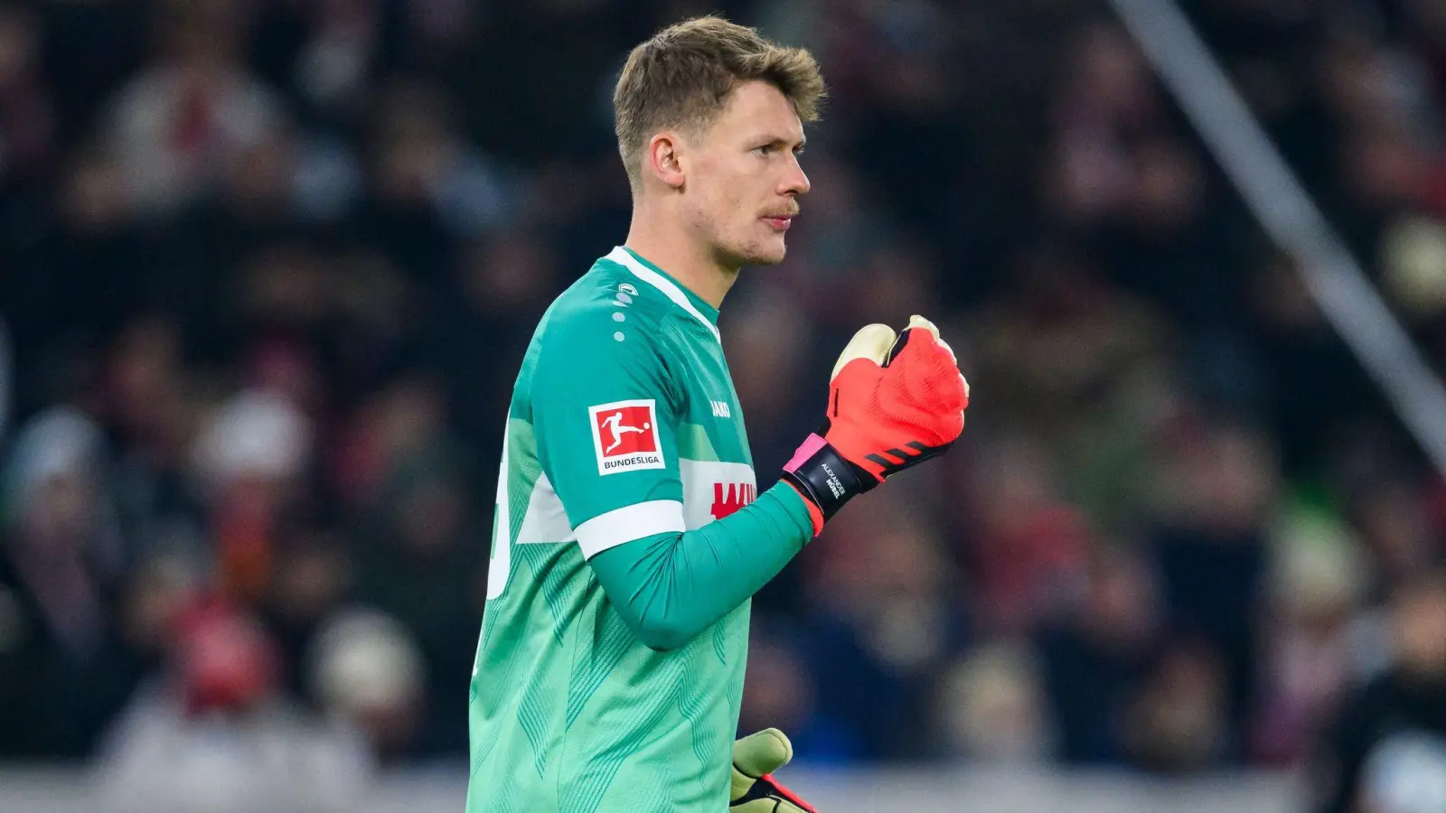 Alexander Nübel ist noch bis 2026 vom FC Bayern an den VfB Stuttgart ausgeliehen. (Bild: Tom Weller/dpa)