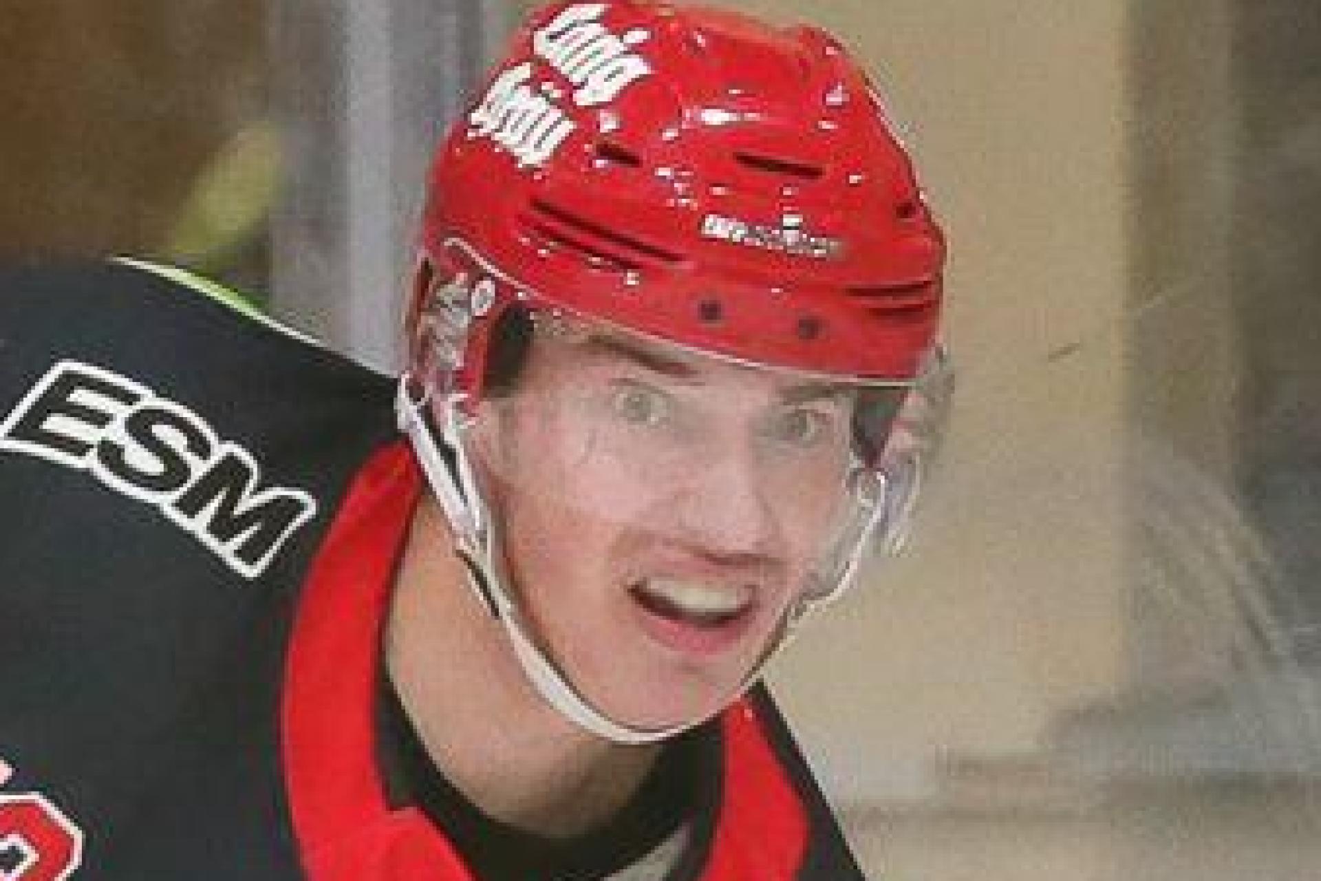 Max Gimmel (rechts) von den Selber Wölfen. (Archivbild: Mario Wiedel)