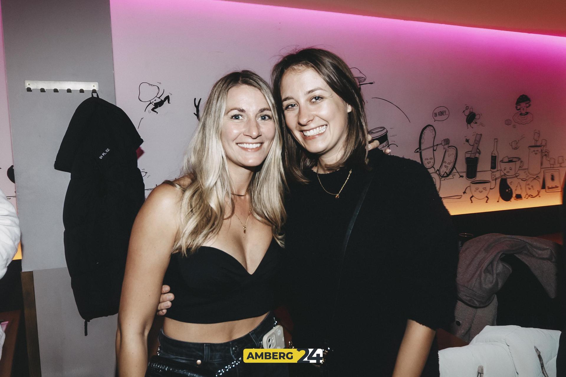 Unsere Fotografin war im Colomba und hat die besten Bilder des Abends für euch. (Bild: Lolografie)