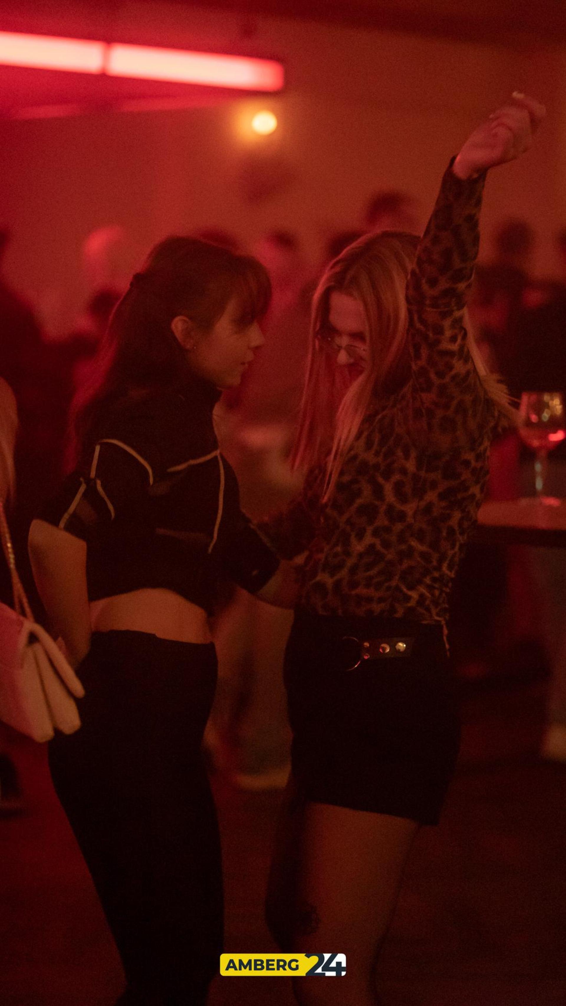 Die besten Vibes gab es am Wochenende im Casino. Mario hat bei Hot Sugar im Casino fotografiert. (Bild: Mario Donhauser)
