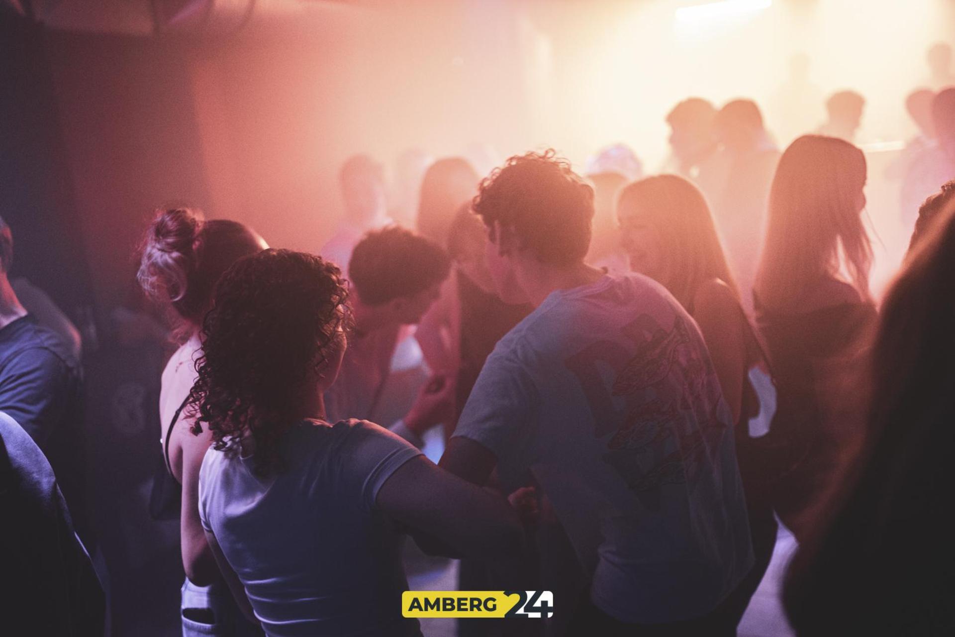 Kinkerlitzchen im Happy Rock. Das sind die Bilder. (Bild: Martin Sponsel)