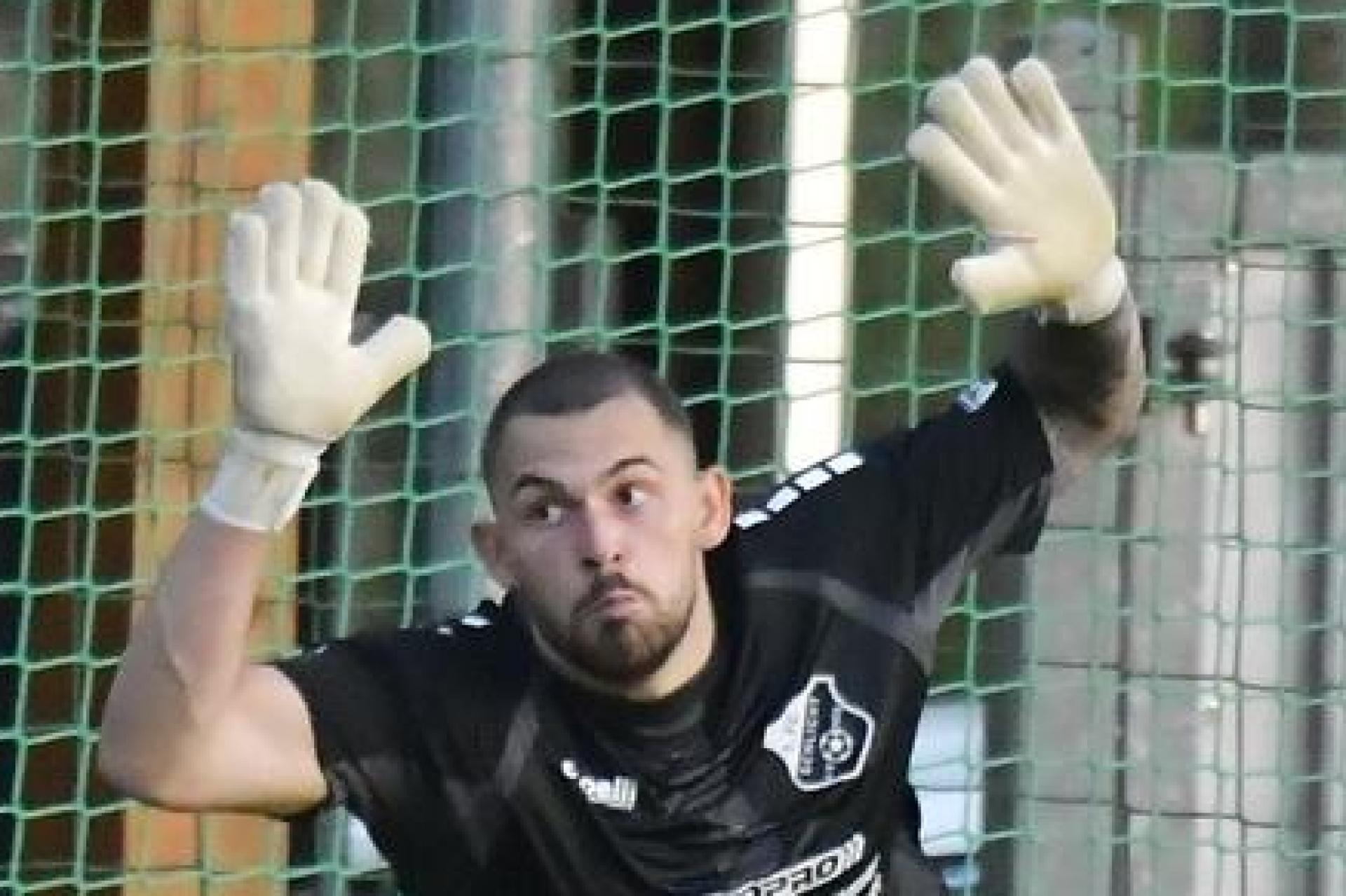 Torwart Felix Hummel kehrt vom 1. FC Schlicht zum FC Amberg zurück. (Archivbild: Hubert Ziegler)