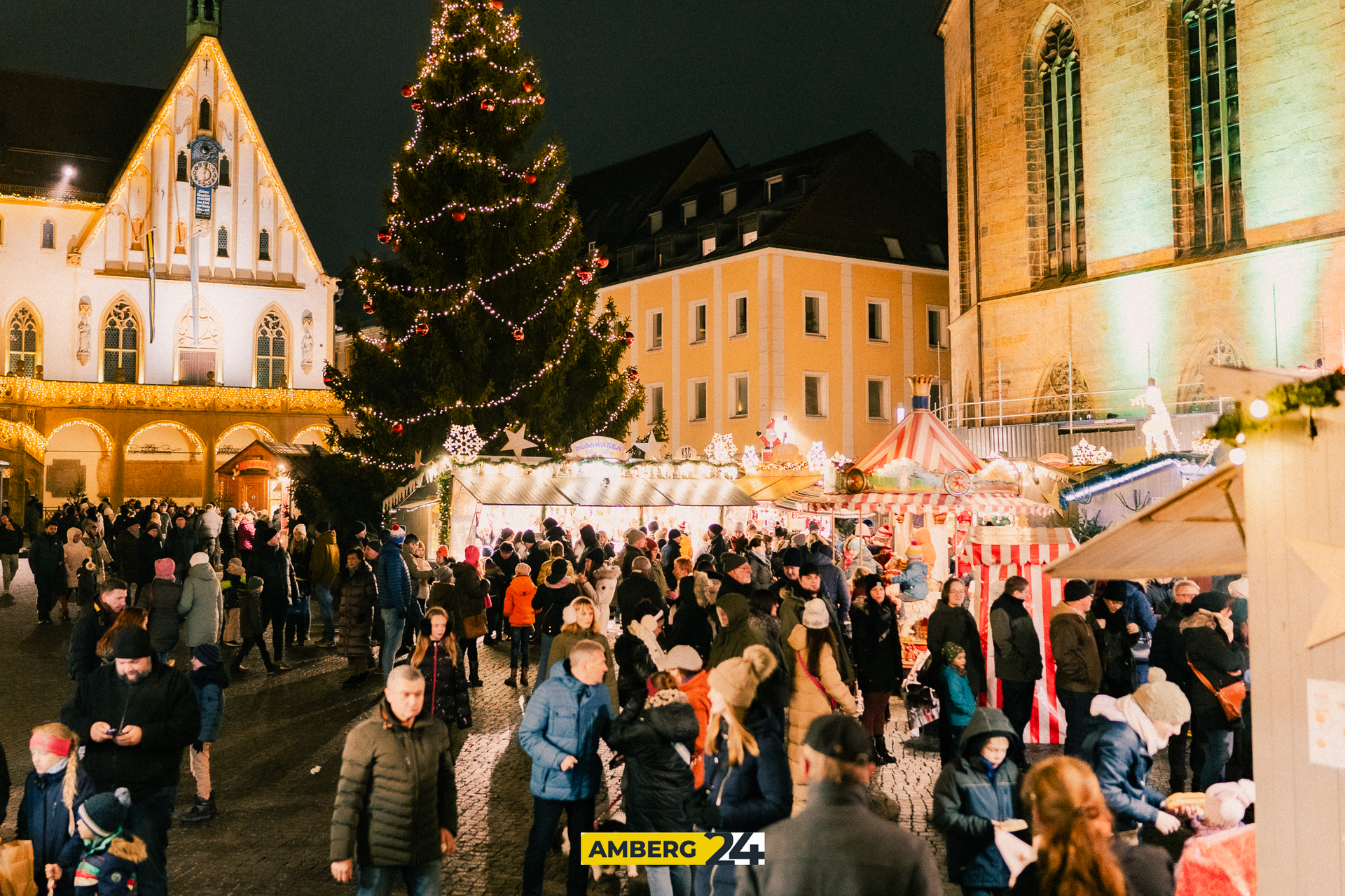 Bilder vom Amberger Weihnachtsmarkt. (Bild: Laura Kopold )