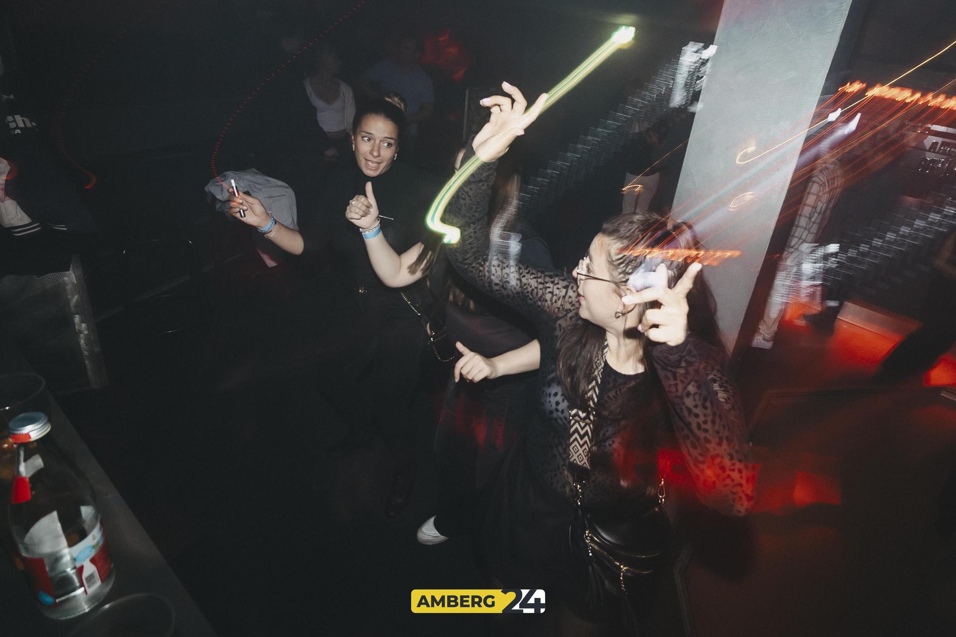 Hiphop und 2010er liefen am Samstag im Trio – und ihr durftet ab 16 mitfeiern. (Bild: Lolografie)