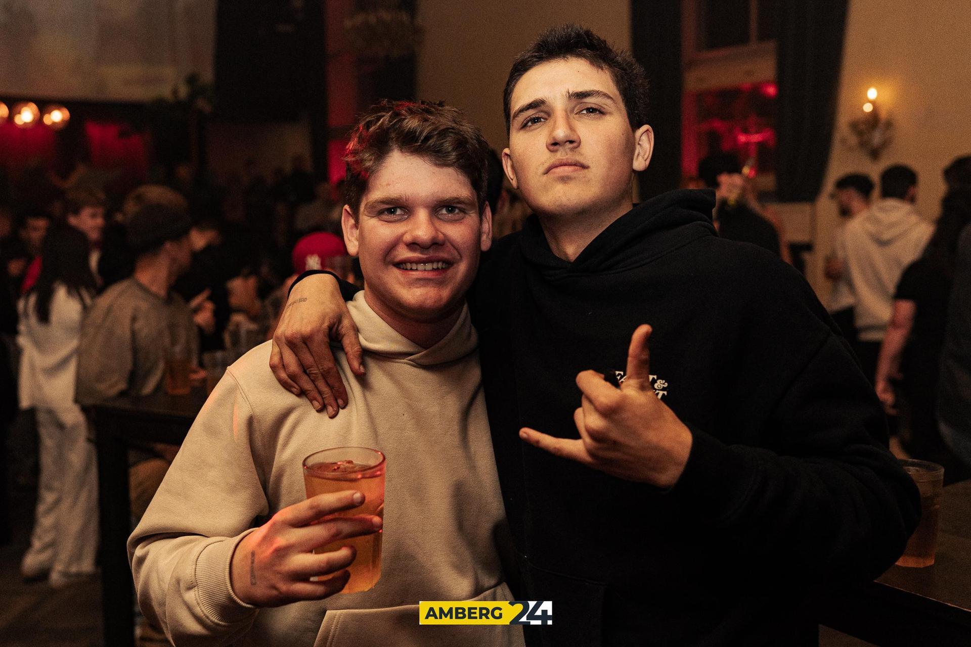 Wir haben für euch die besten Bilder vom Samstagabend im Casino Saal.  (Bild: David Müller)