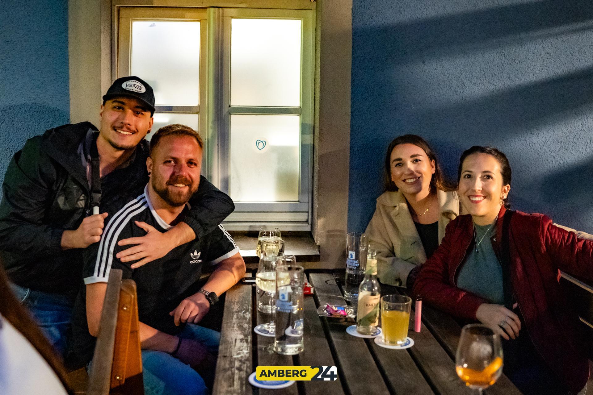 Beim Public Viewing in Amberg war schon ein bissl was los. So habt ihr den Sieg der Deutschen verfolgt. (Bild: Fotografie Lako)