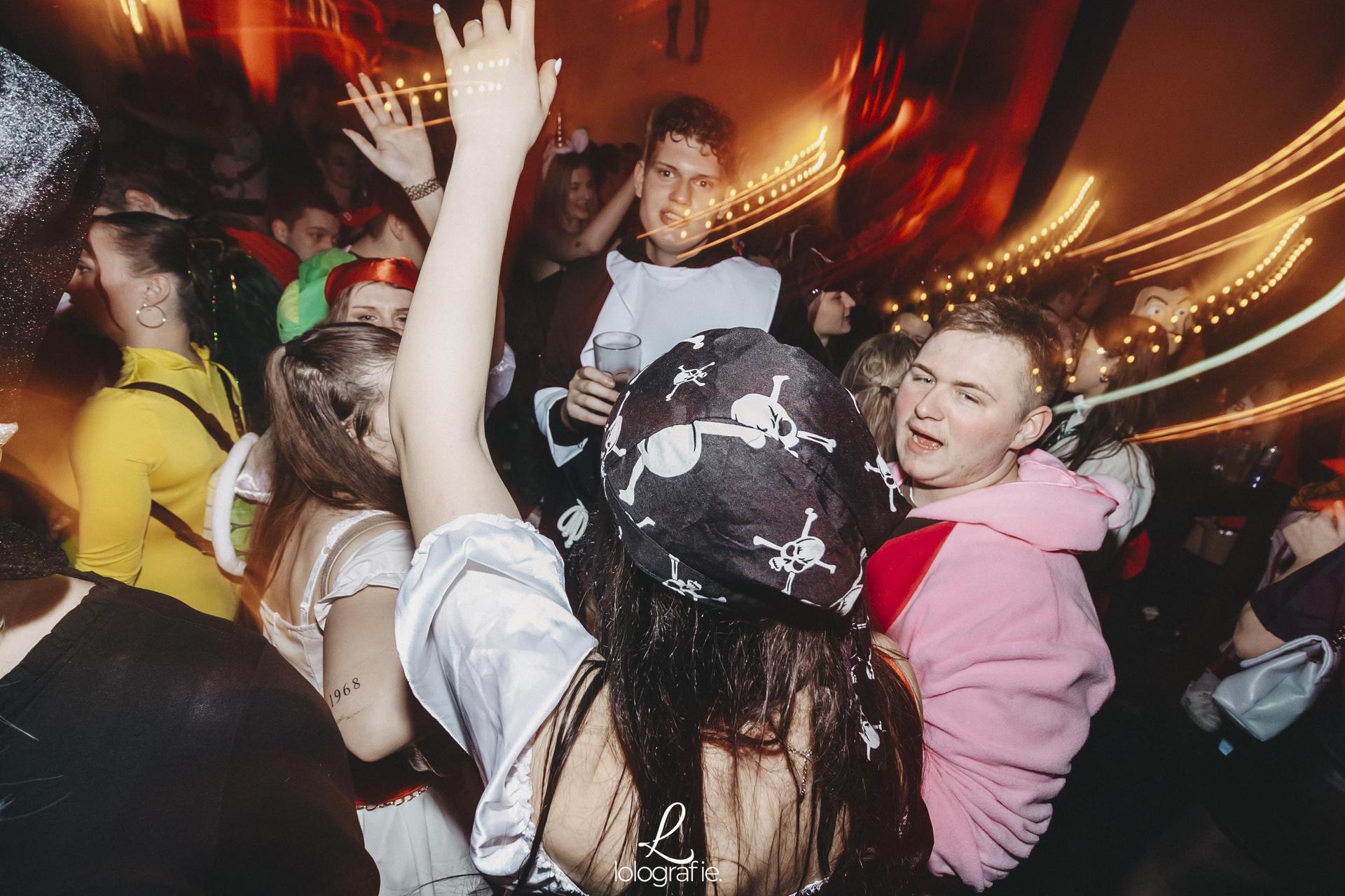 So war Fasching im Casino!  (Bild: Lolografie)