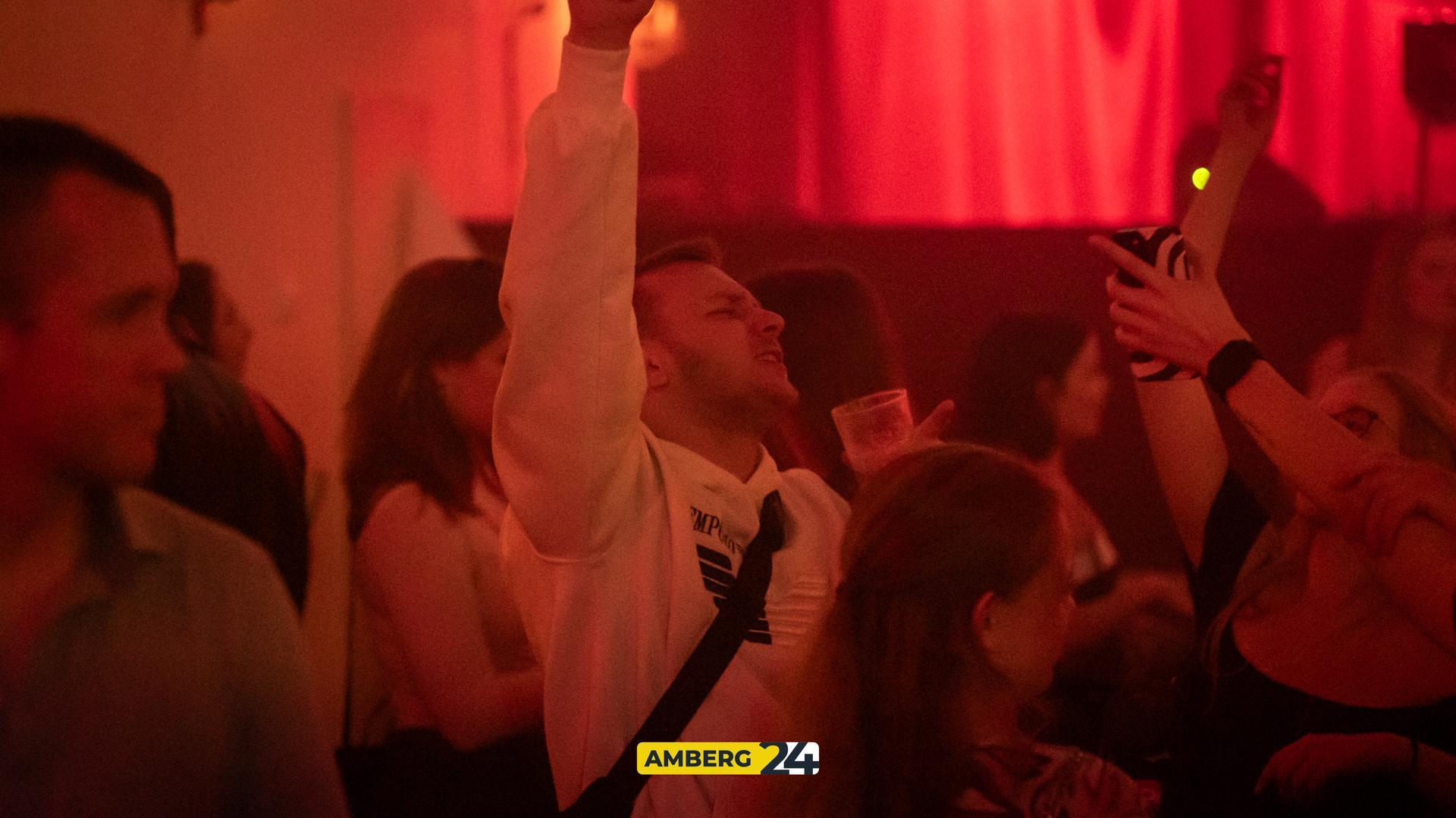 Die besten Vibes gab es am Wochenende im Casino. Mario hat bei Hot Sugar im Casino fotografiert. (Bild: Mario Donhauser)