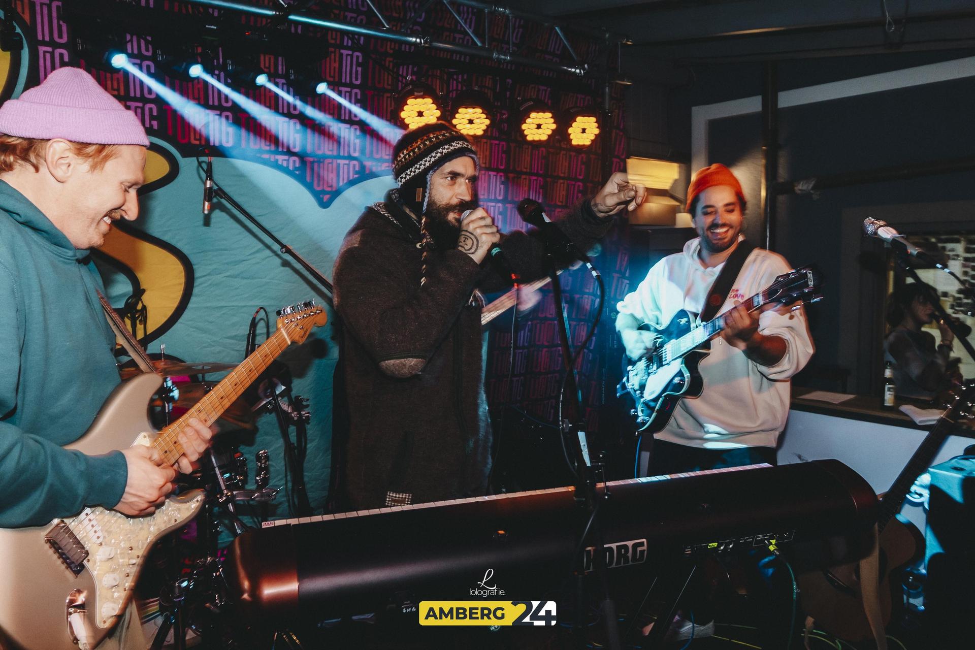 Die schönsten Fotos aus dem Blauen Haus. (Bild: Lolografie)