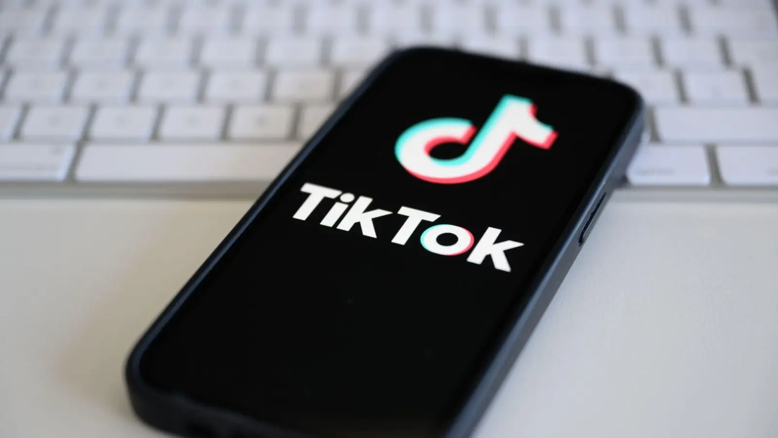 Auch die Grünen sind nun bei Tiktok zu finden. (Bild: Robert Michael/dpa)