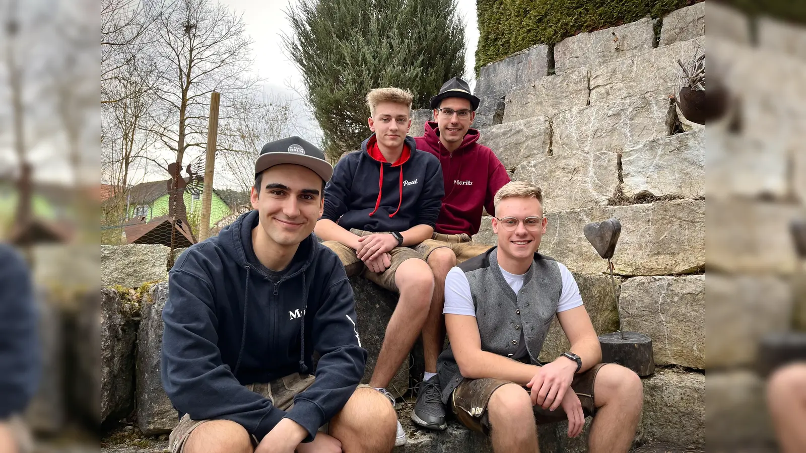 Marco, Paul, Moritz und Louis (von links) sind d'Übler Boum. (Bild: knz)