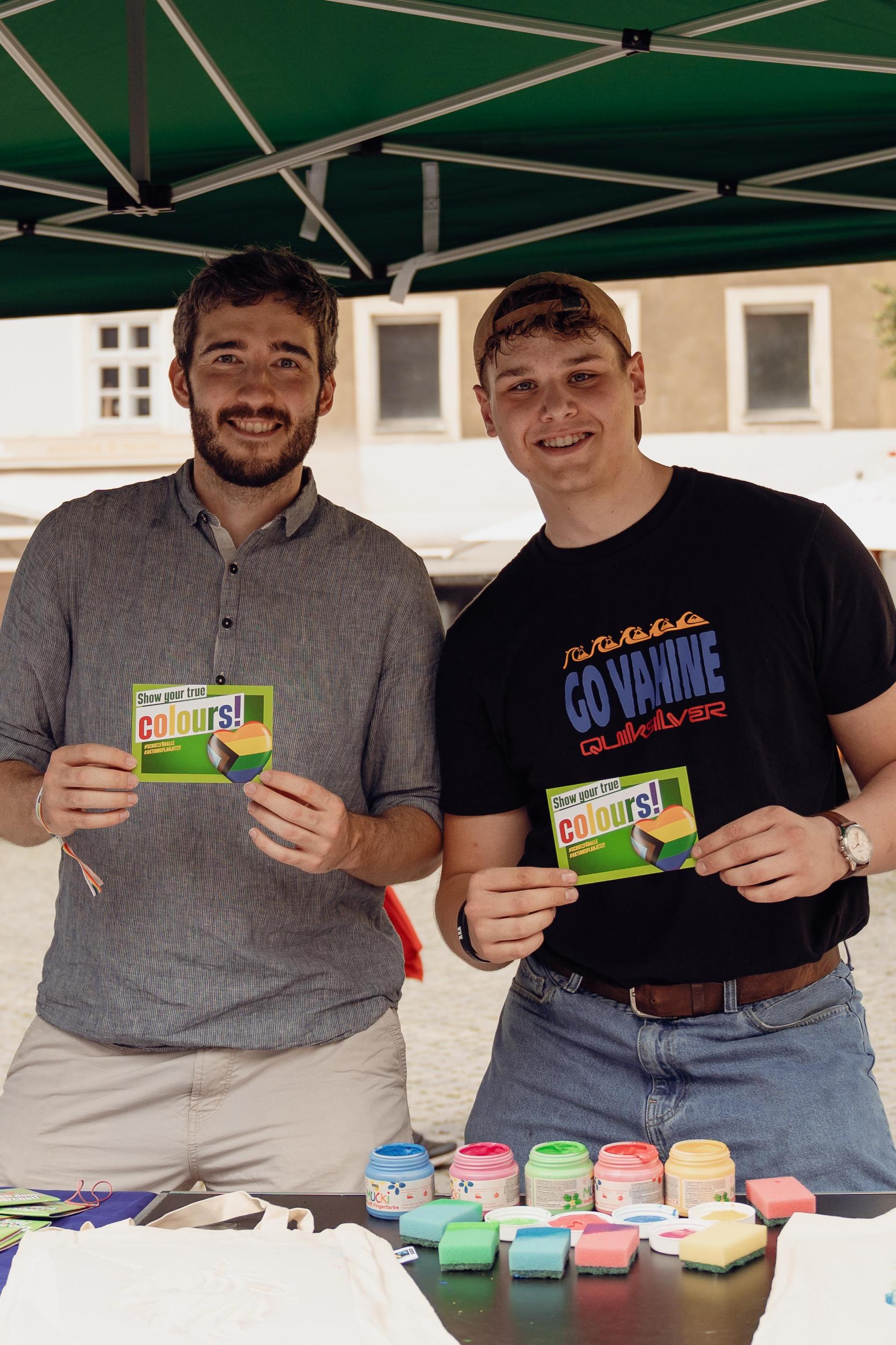 Das war beim Amberger CSD-Demozug am Samstag los. (Bild: Ria Schmidt)